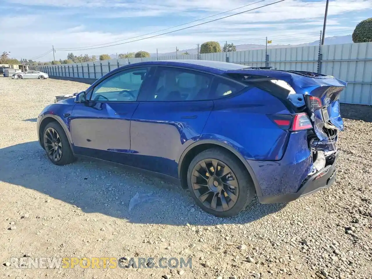 2 Фотография поврежденного автомобиля 7SAYGDEE5RF004377 TESLA MODEL Y 2024