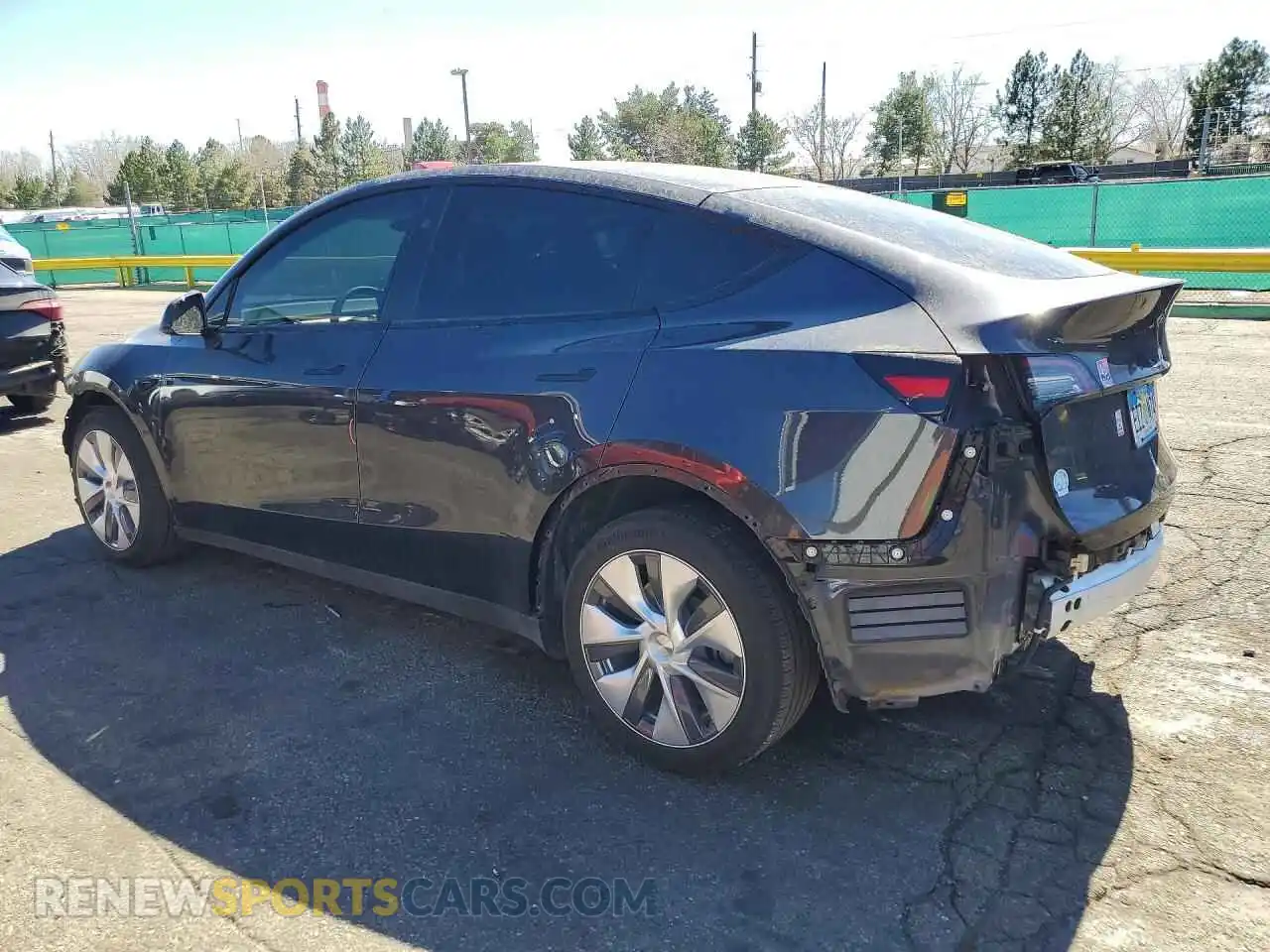 2 Photograph of a damaged car 7SAYGDEE5RF071397 TESLA MODEL Y 2024
