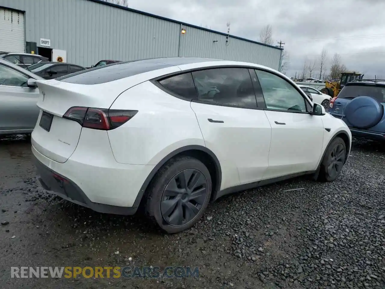 3 Photograph of a damaged car 7SAYGDEE5RF115706 TESLA MODEL Y 2024