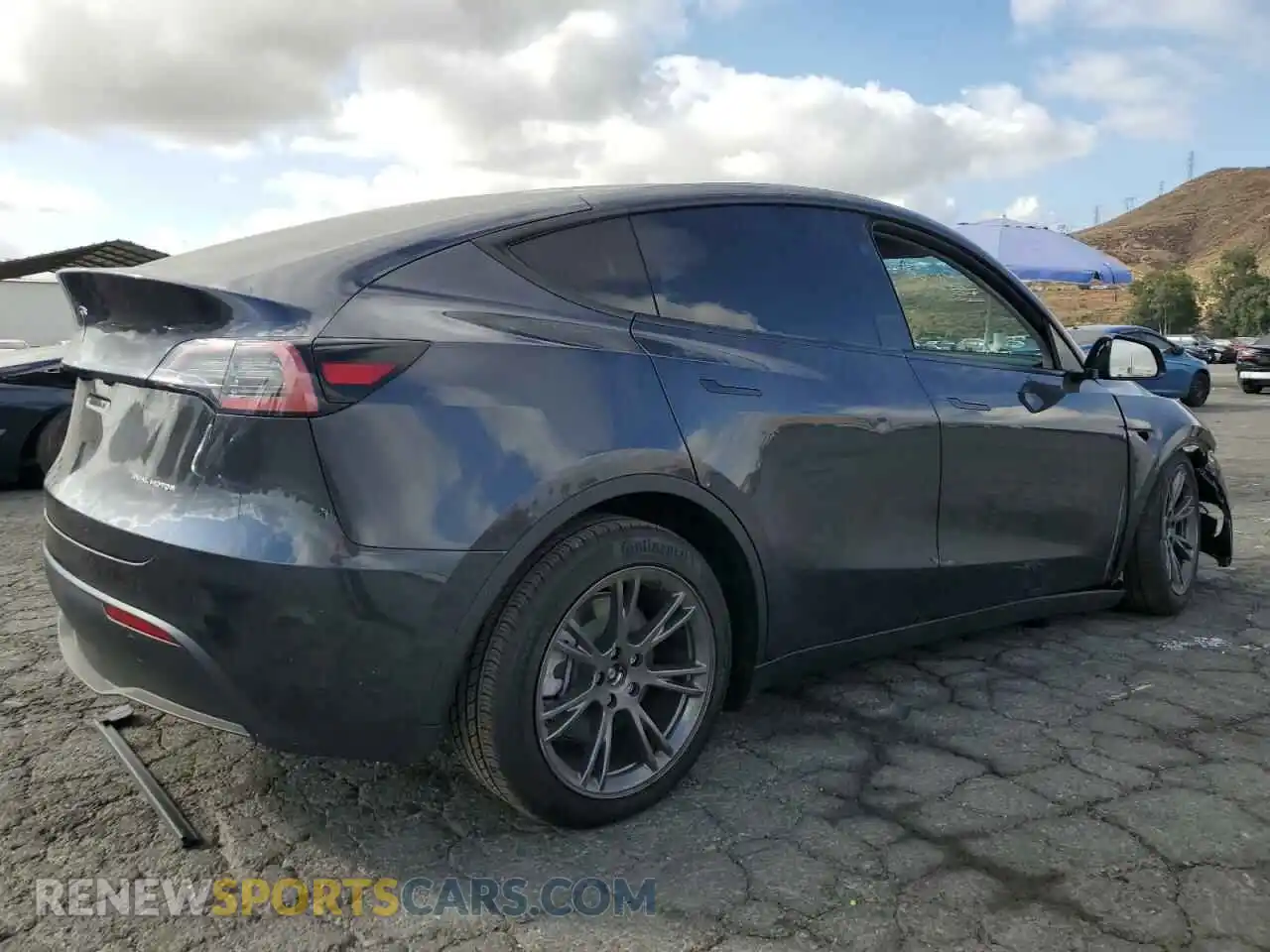 3 Photograph of a damaged car 7SAYGDEE5RF123496 TESLA MODEL Y 2024