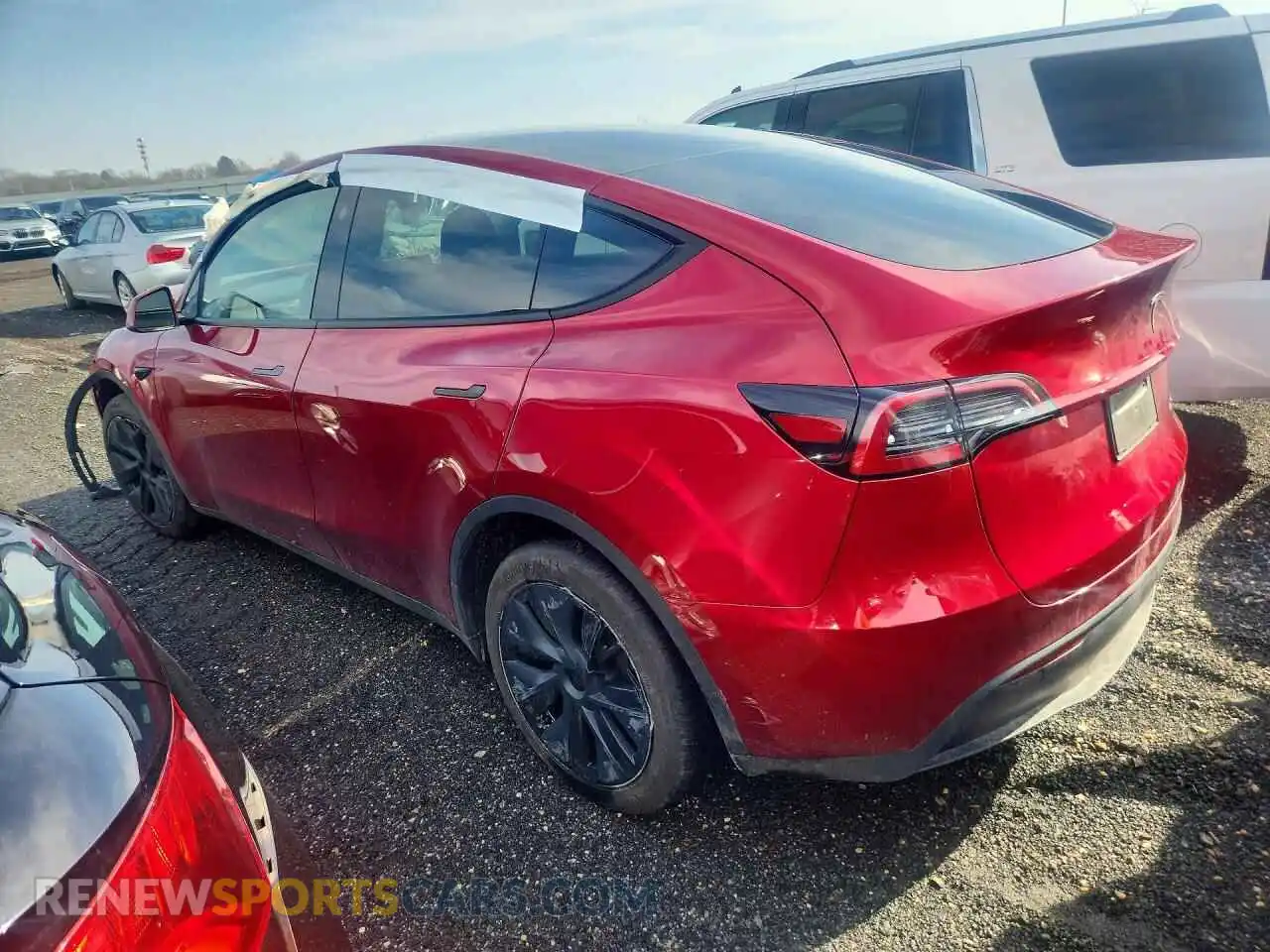 2 Photograph of a damaged car 7SAYGDEE5RF201338 TESLA MODEL Y 2024