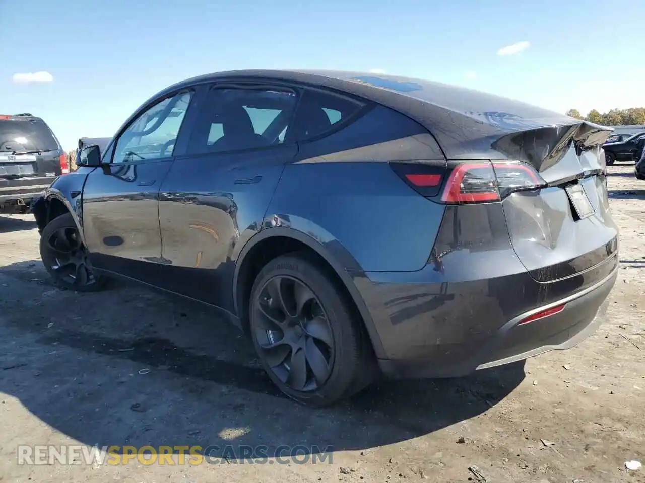 2 Photograph of a damaged car 7SAYGDEE6RA227234 TESLA MODEL Y 2024