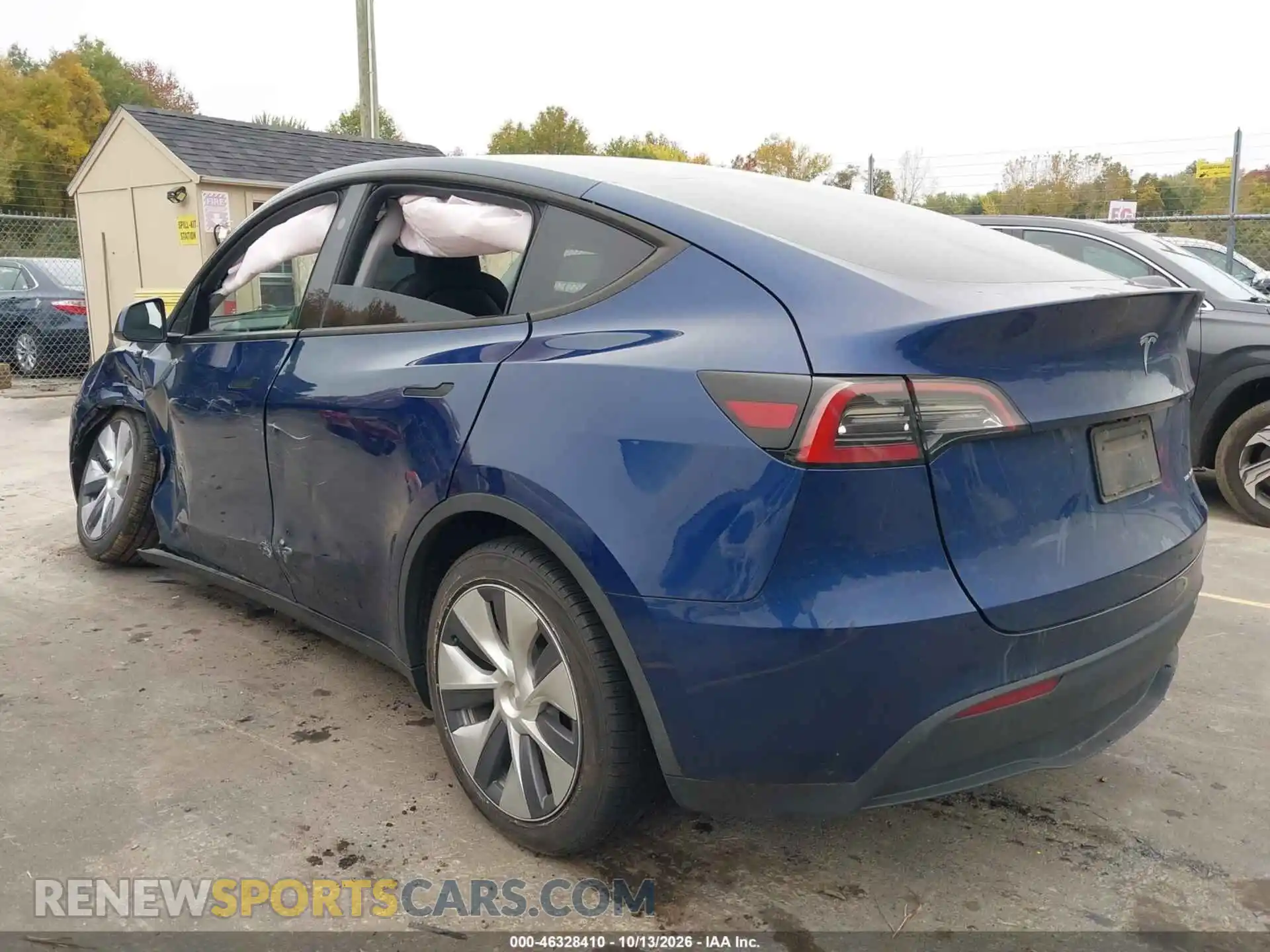 3 Photograph of a damaged car 7SAYGDEE6RA249105 TESLA MODEL Y 2024
