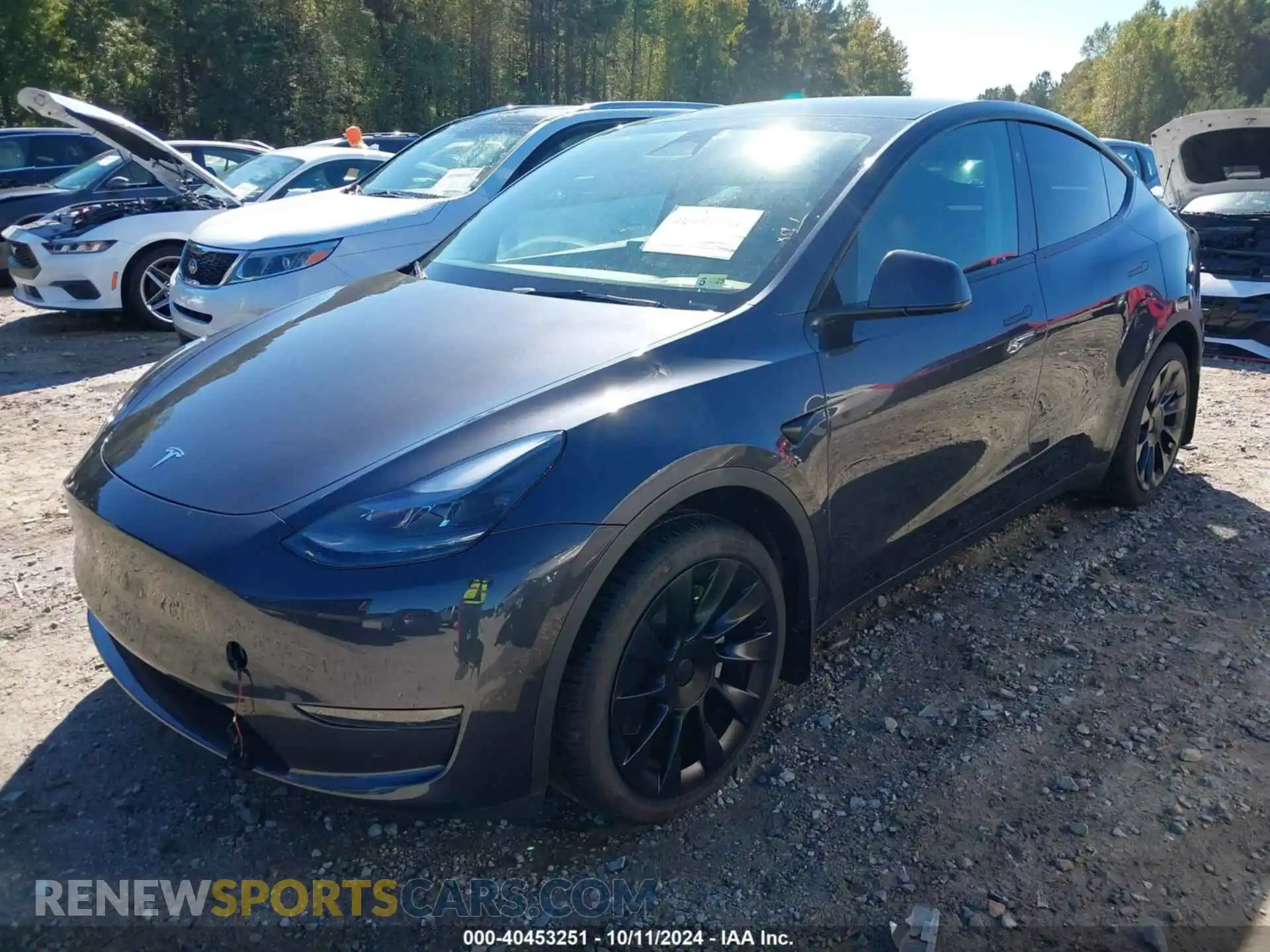 2 Фотография поврежденного автомобиля 7SAYGDEE6RA269709 TESLA MODEL Y 2024