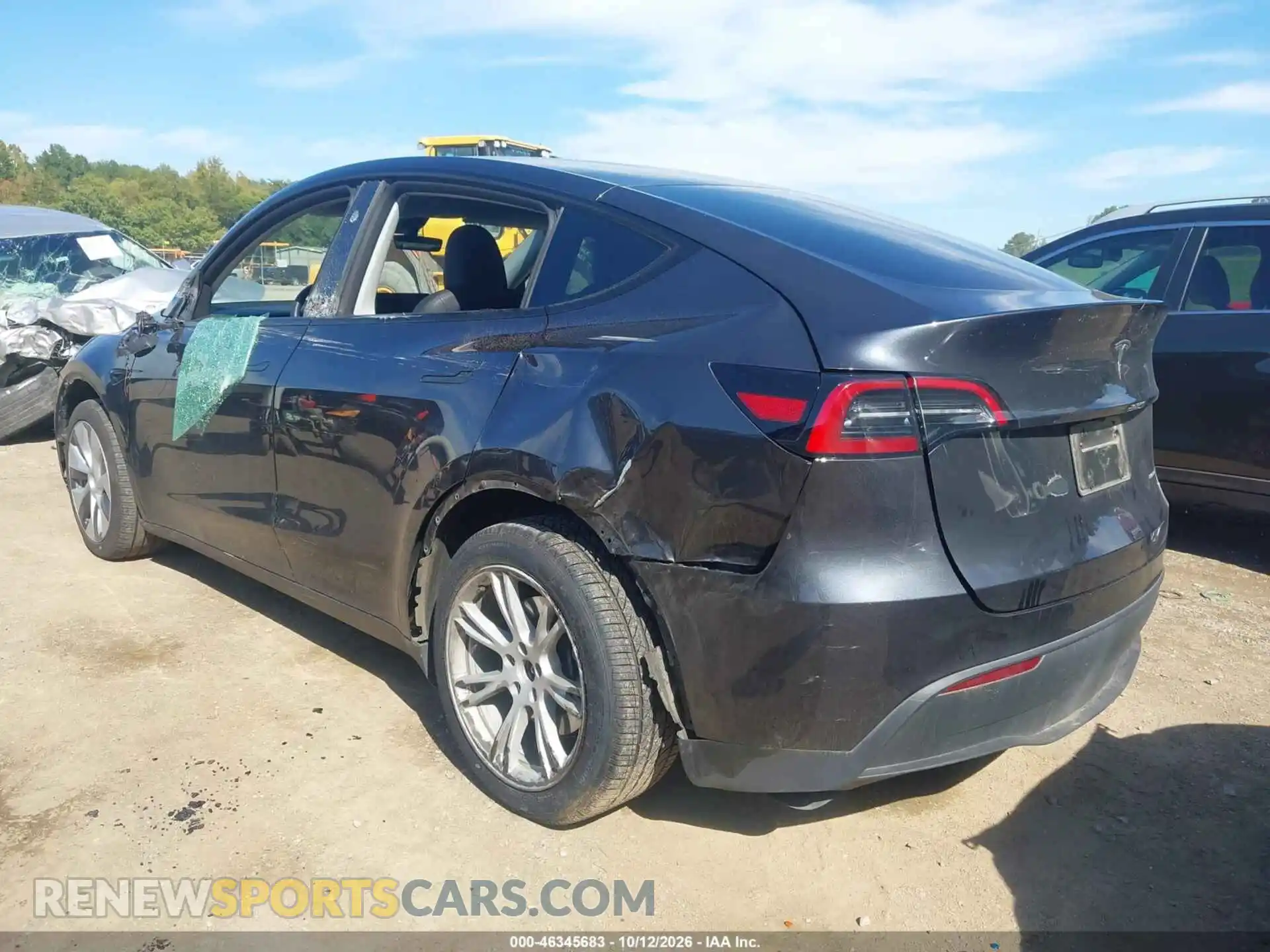 3 fotografías del automóvil dañado 7SAYGDEE6RA271346 TESLA MODEL Y 2024