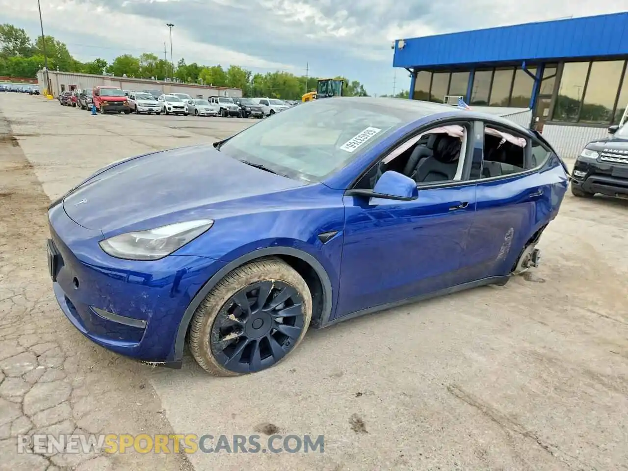 1 Photograph of a damaged car 7SAYGDEE6RA281827 TESLA MODEL Y 2024