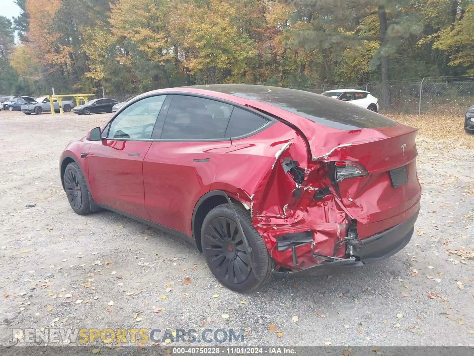 3 Photograph of a damaged car 7SAYGDEE6RA310761 TESLA MODEL Y 2024