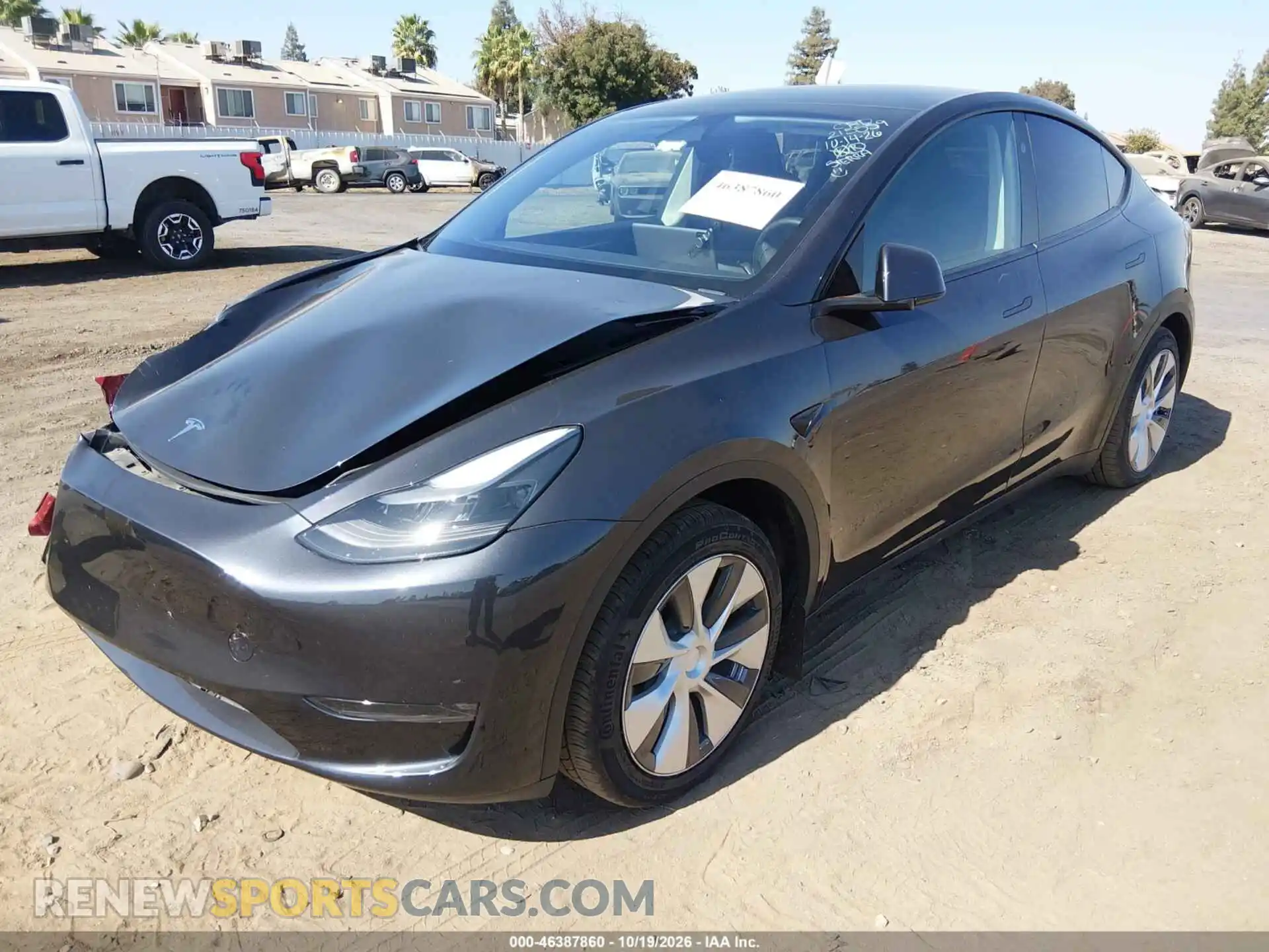 2 fotografías del automóvil dañado 7SAYGDEE6RF014819 TESLA MODEL Y 2024