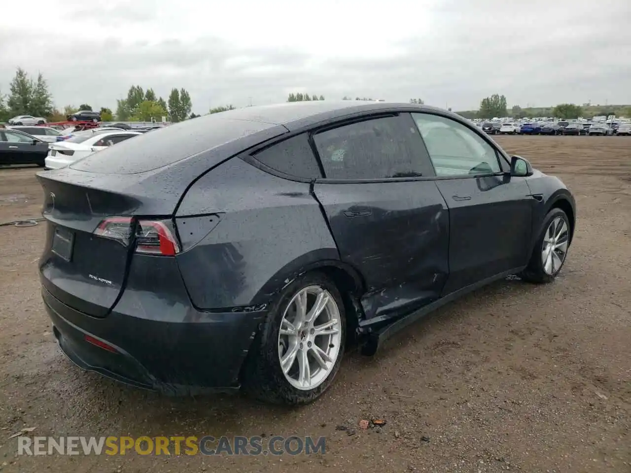 3 Photograph of a damaged car 7SAYGDEE6RF019714 TESLA MODEL Y 2024