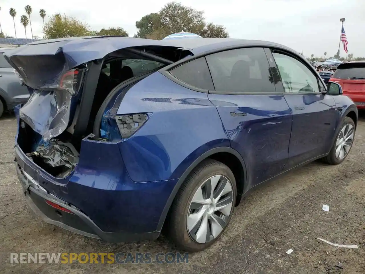 3 Photograph of a damaged car 7SAYGDEE6RF060277 TESLA MODEL Y 2024