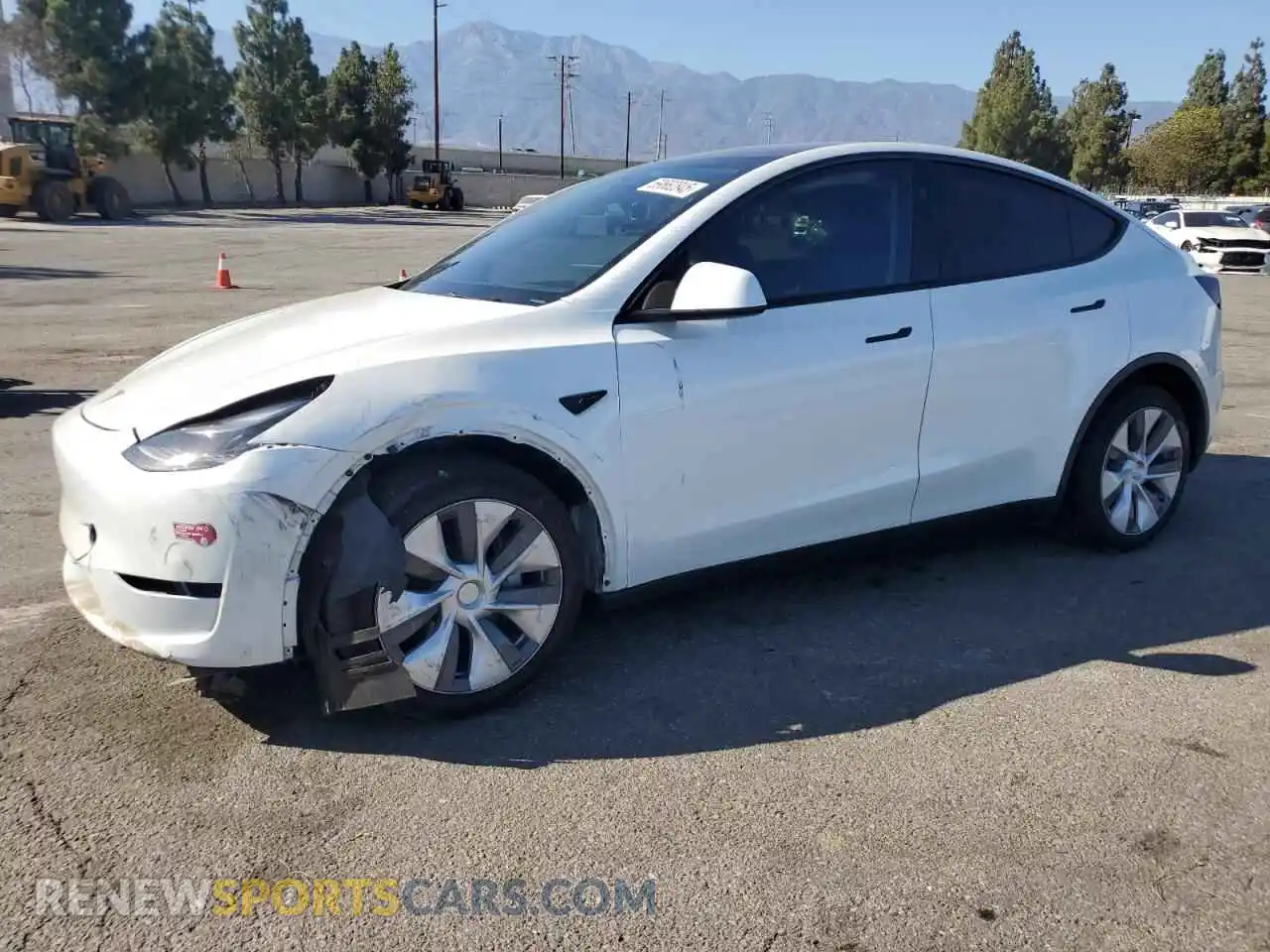 1 Photograph of a damaged car 7SAYGDEE6RF083400 TESLA MODEL Y 2024