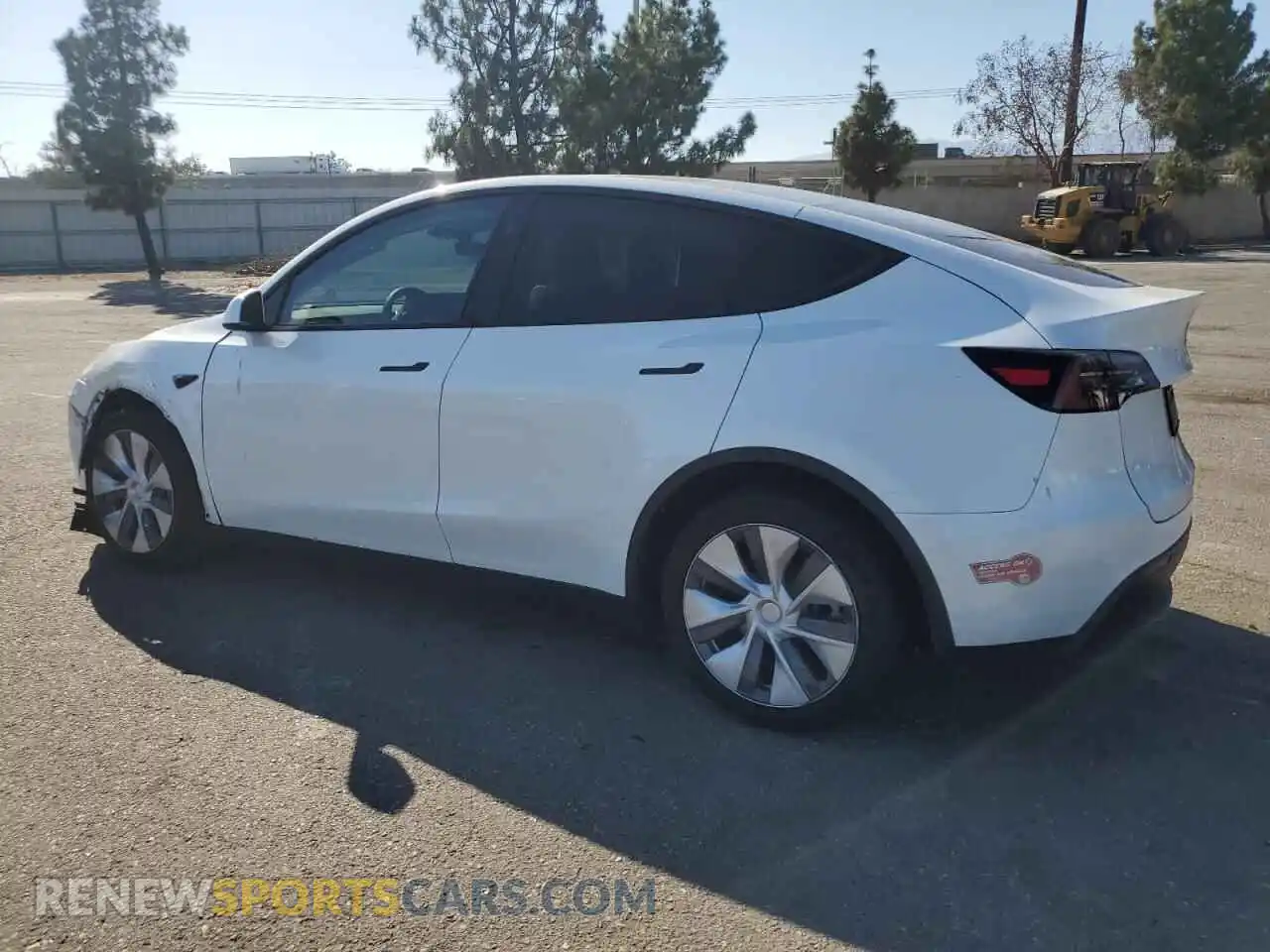 2 Photograph of a damaged car 7SAYGDEE6RF083400 TESLA MODEL Y 2024