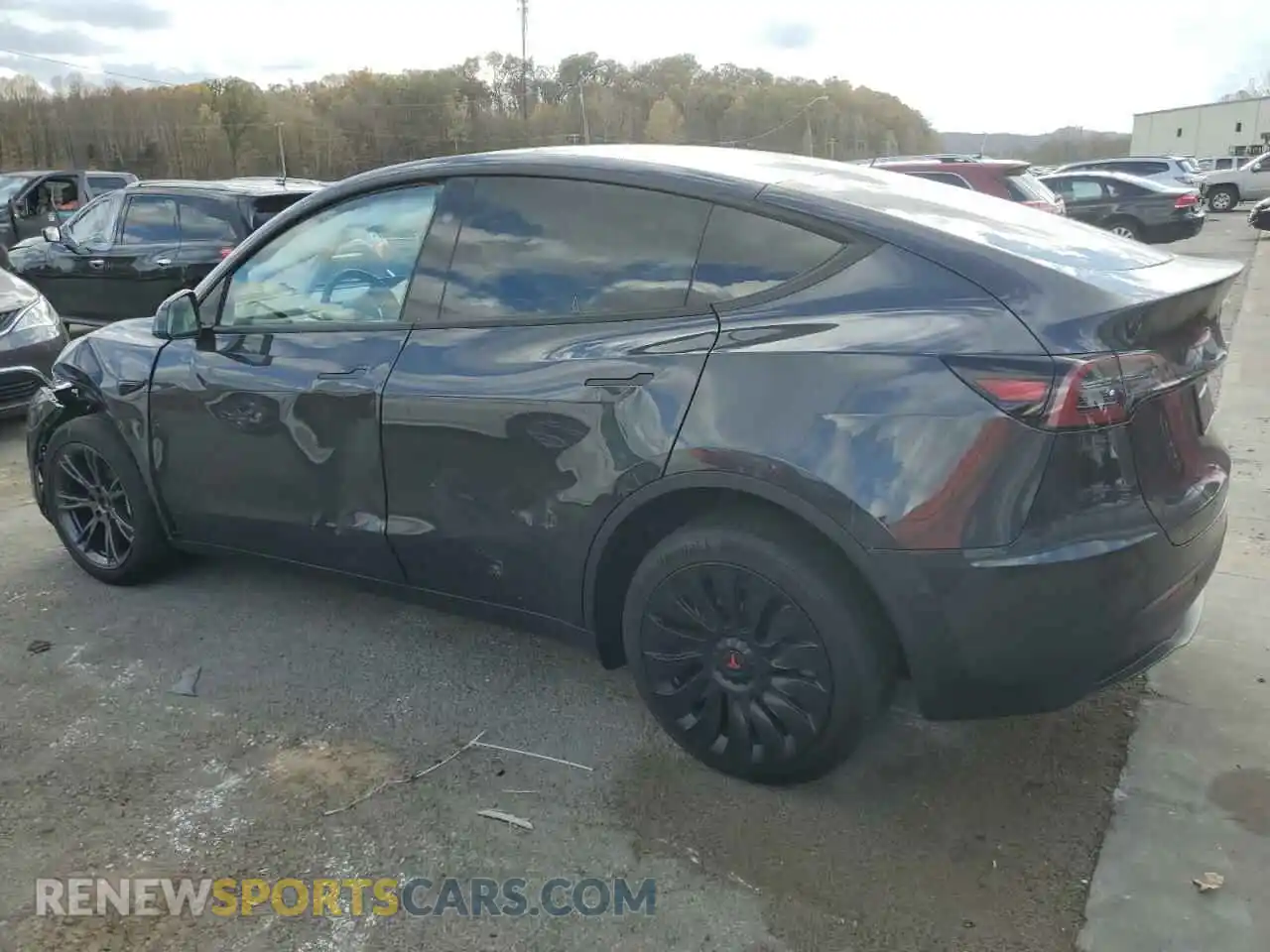2 Photograph of a damaged car 7SAYGDEE6RF161464 TESLA MODEL Y 2024