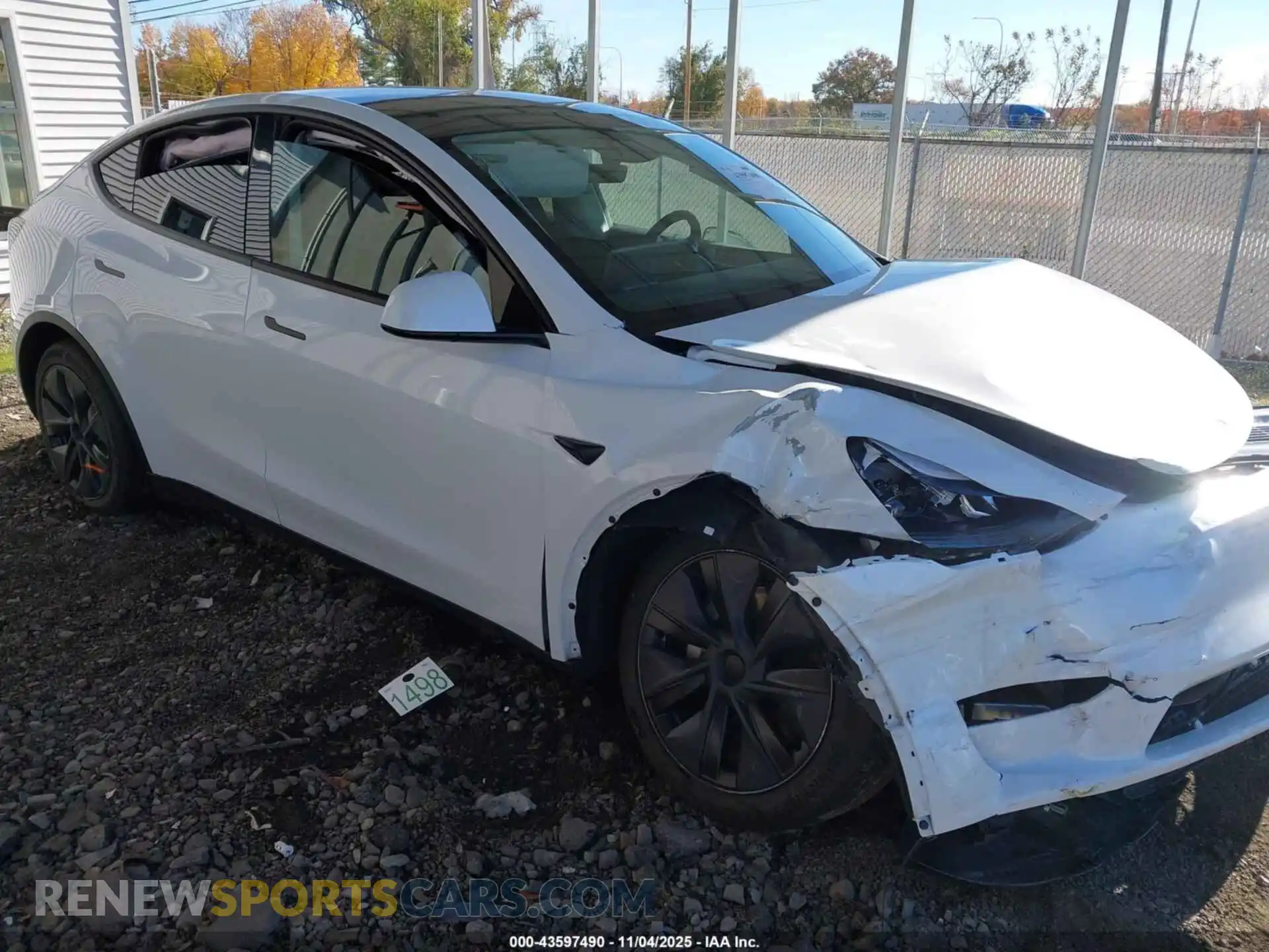 1 Photograph of a damaged car 7SAYGDEE6RF186297 TESLA MODEL Y 2024