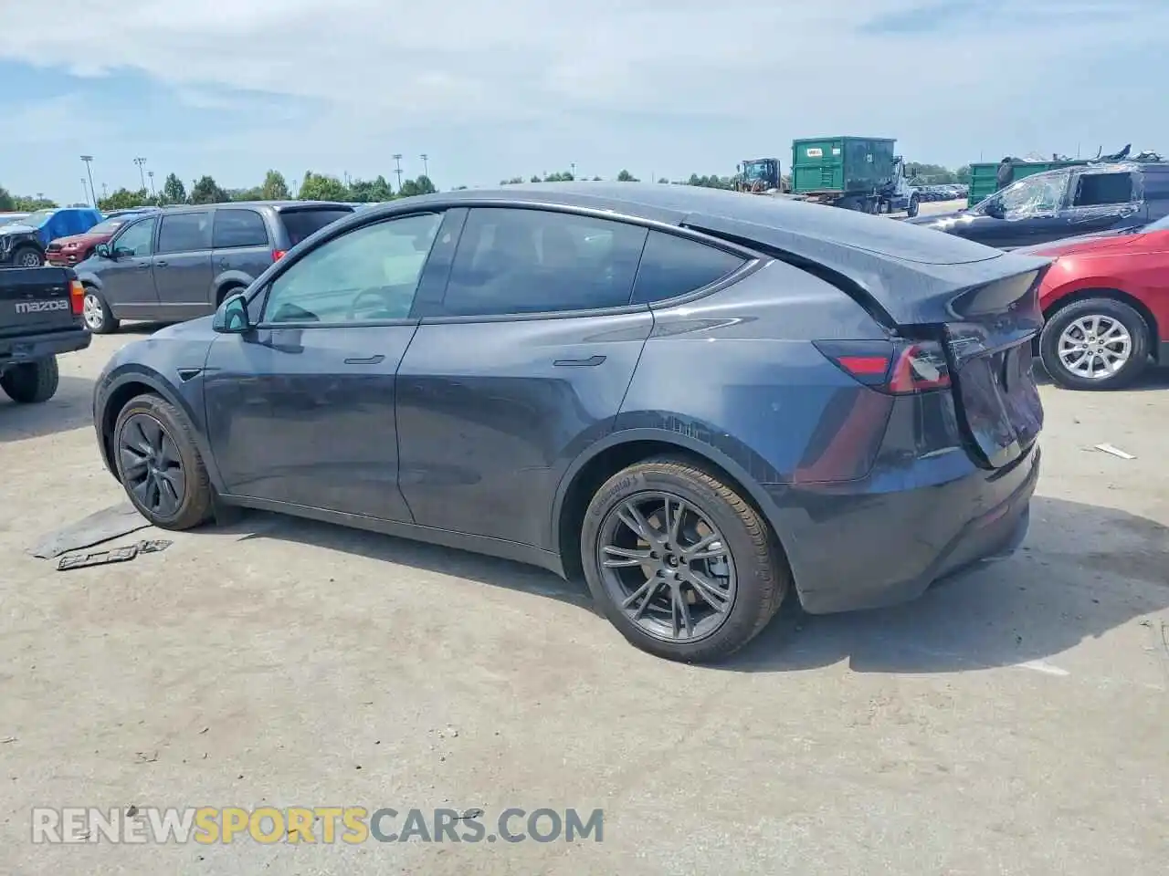 2 fotografías del automóvil dañado 7SAYGDEE6RF195436 TESLA MODEL Y 2024