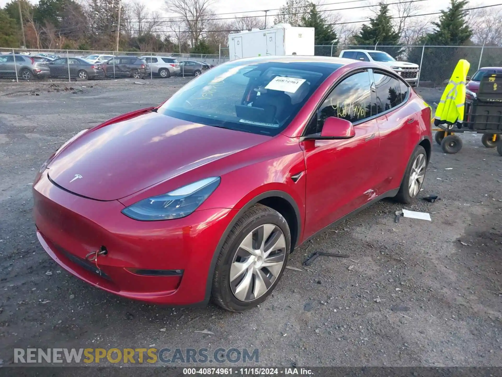 2 Photograph of a damaged car 7SAYGDEE6RF988624 TESLA MODEL Y 2024