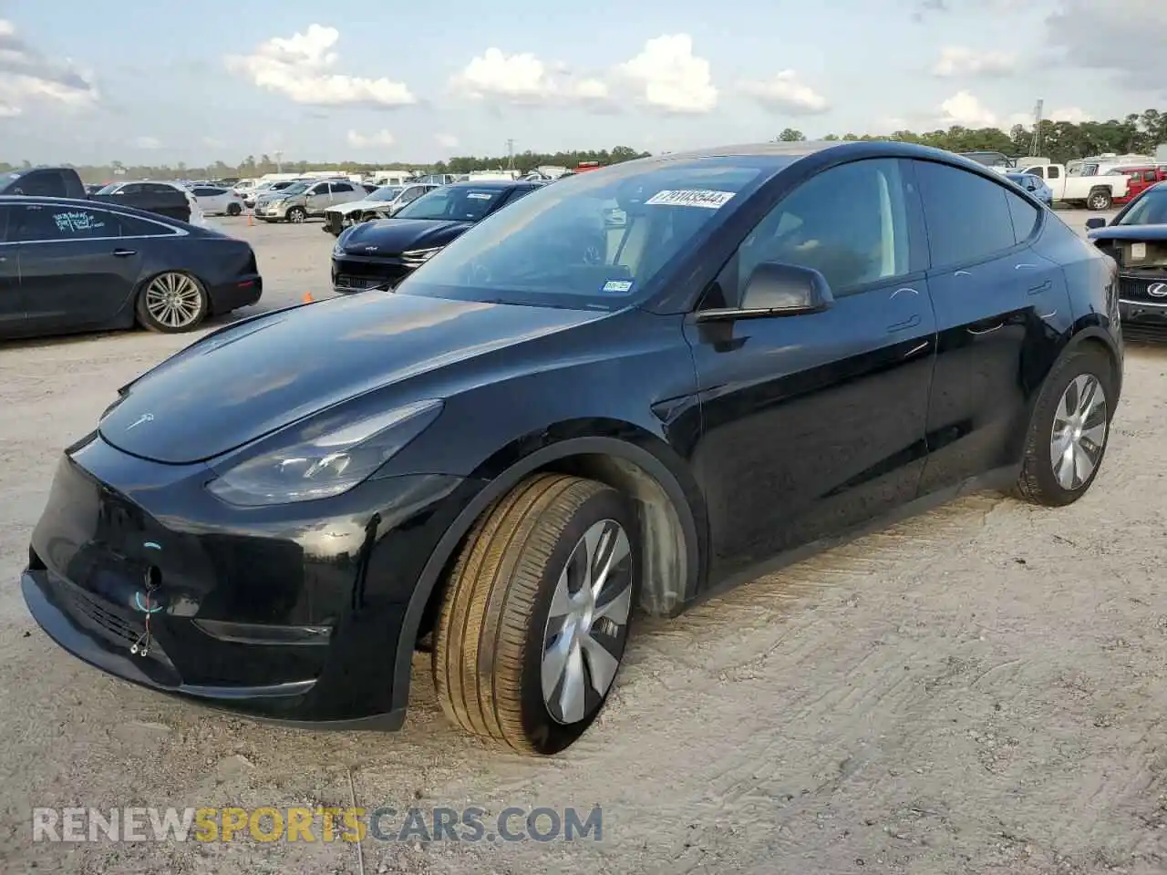 1 Photograph of a damaged car 7SAYGDEE7RA220504 TESLA MODEL Y 2024