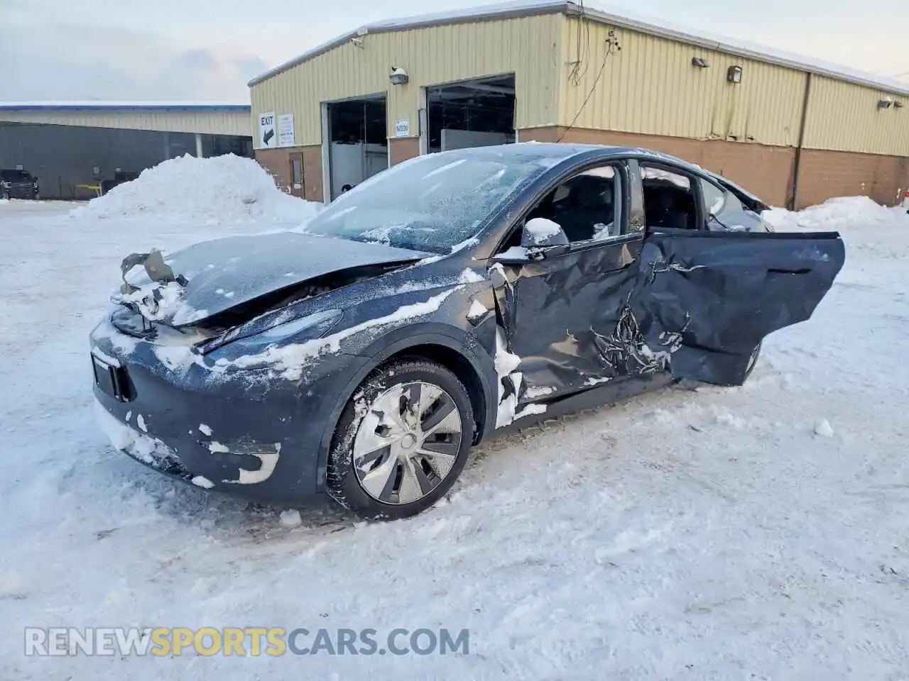1 Photograph of a damaged car 7SAYGDEE7RA238405 TESLA MODEL Y 2024