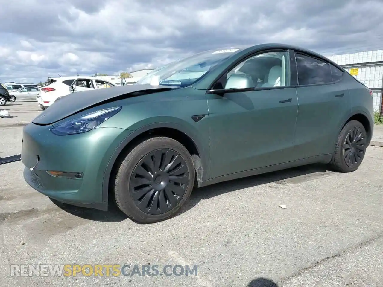 1 Photograph of a damaged car 7SAYGDEE7RF010259 TESLA MODEL Y 2024