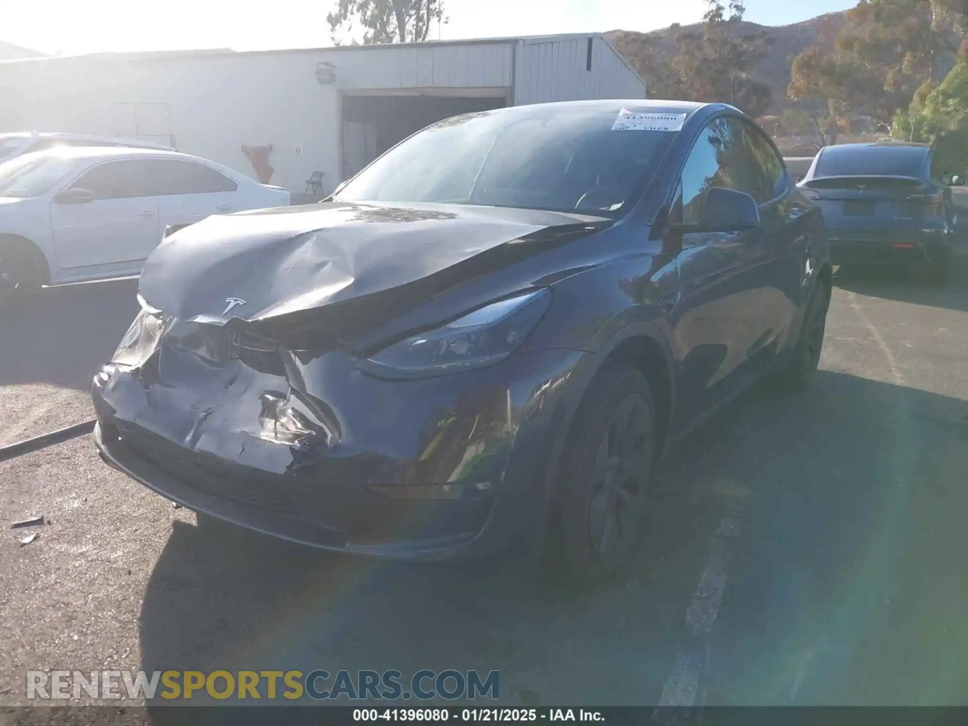 2 Photograph of a damaged car 7SAYGDEE7RF120759 TESLA MODEL Y 2024