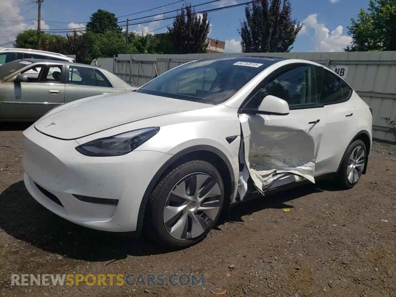 1 Photograph of a damaged car 7SAYGDEE8RA221435 TESLA MODEL Y 2024