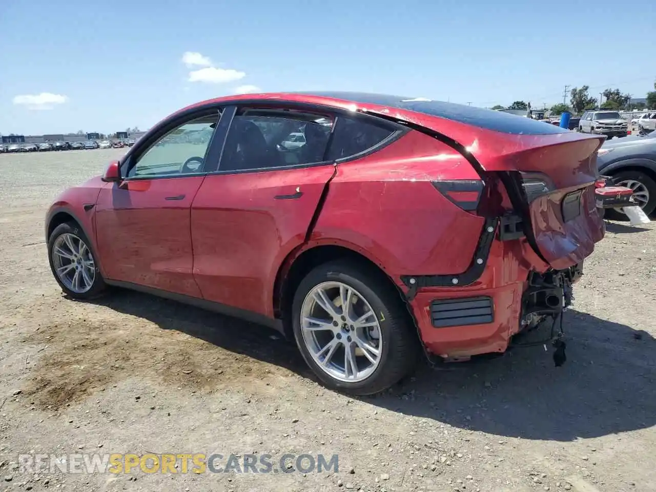 2 Photograph of a damaged car 7SAYGDEE8RA233147 TESLA MODEL Y 2024