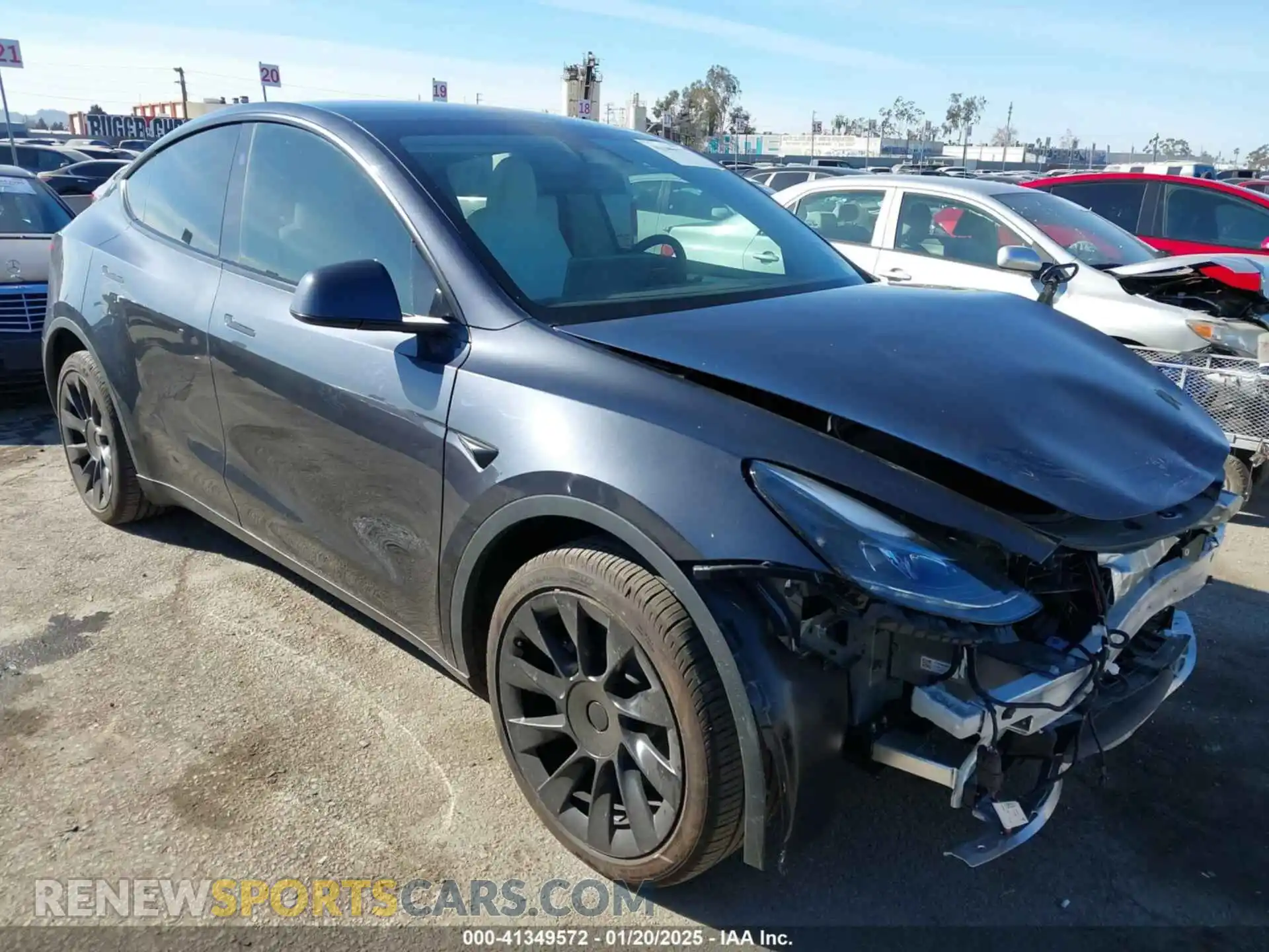 1 Photograph of a damaged car 7SAYGDEE8RA238834 TESLA MODEL Y 2024