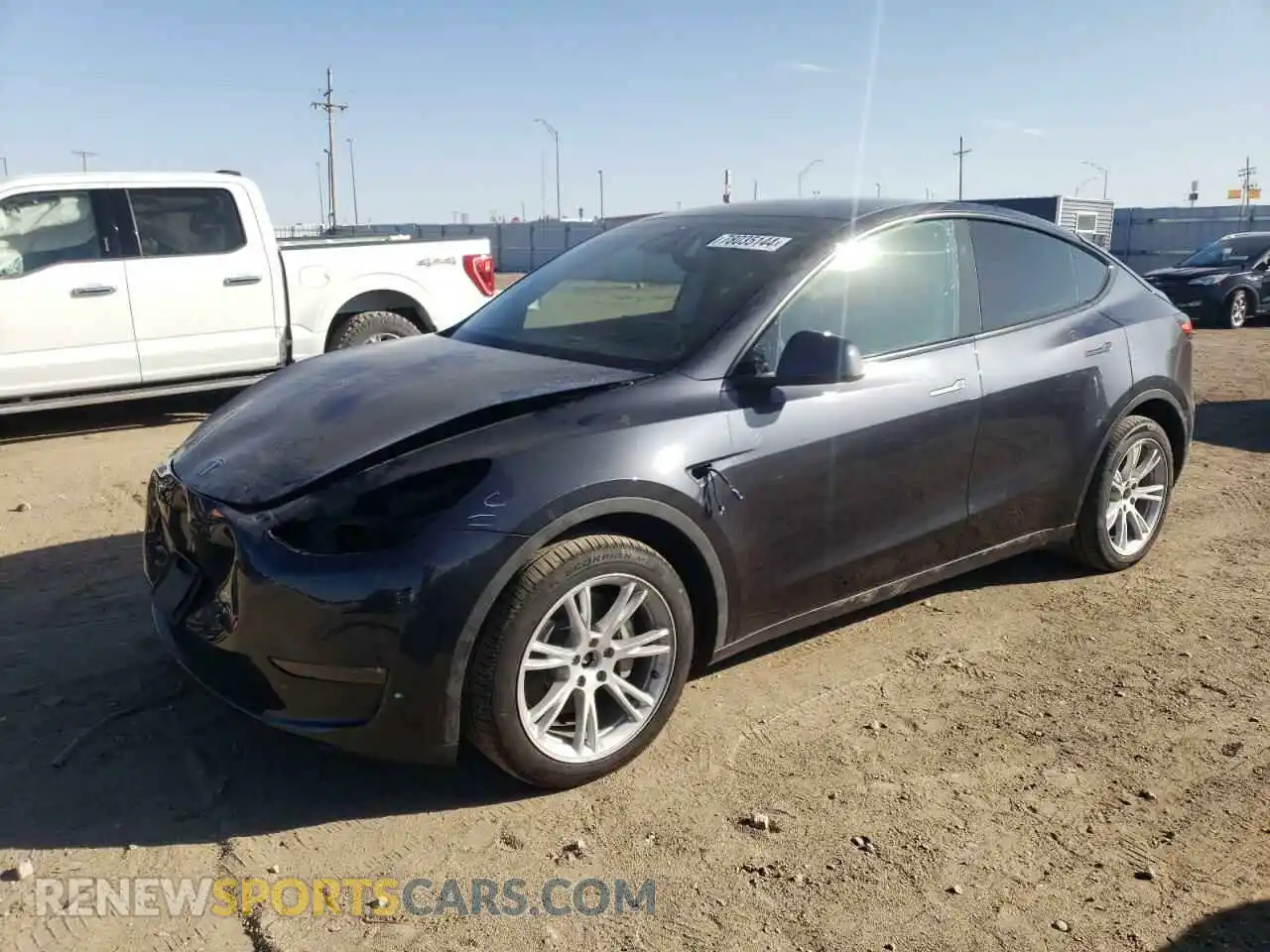 1 Photograph of a damaged car 7SAYGDEE8RA288584 TESLA MODEL Y 2024