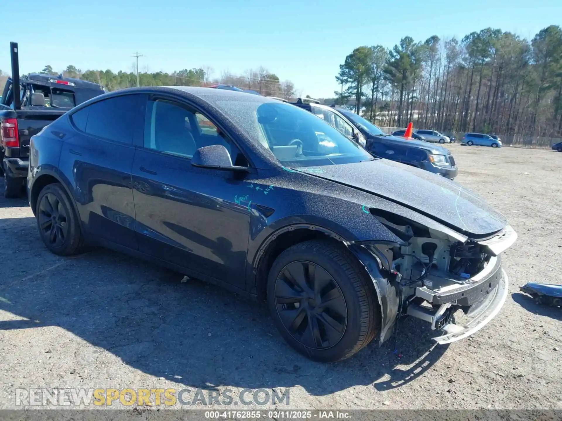 1 Photograph of a damaged car 7SAYGDEE8RA305853 TESLA MODEL Y 2024