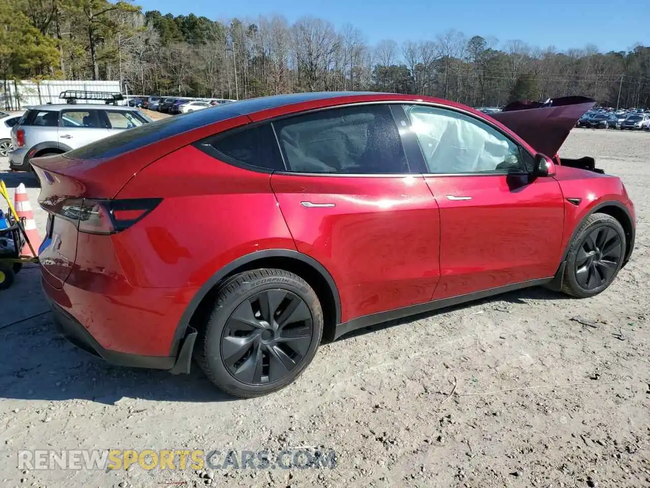 3 Photograph of a damaged car 7SAYGDEE8RA308557 TESLA MODEL Y 2024