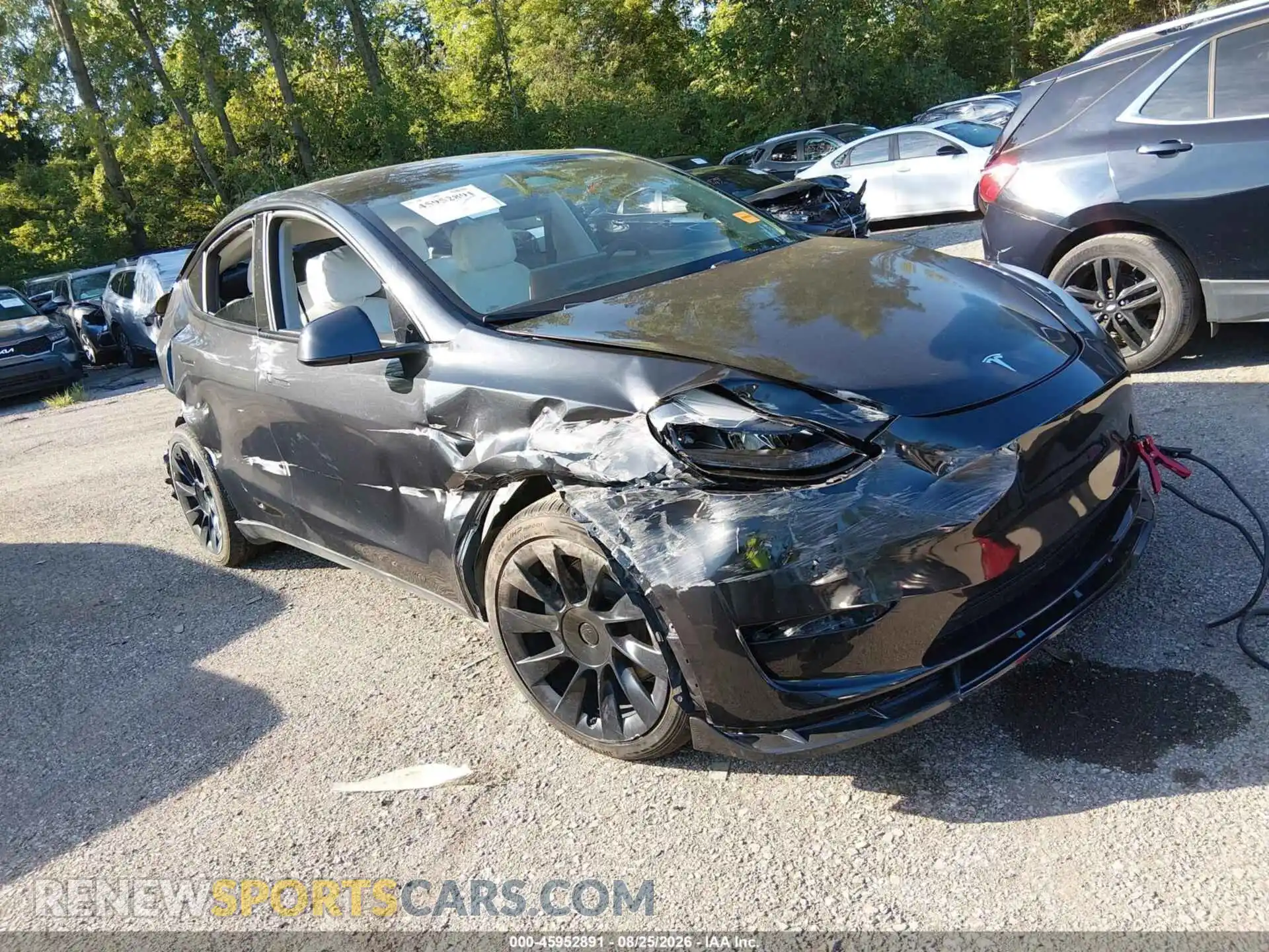 1 Photograph of a damaged car 7SAYGDEE8RF037499 TESLA MODEL Y 2024
