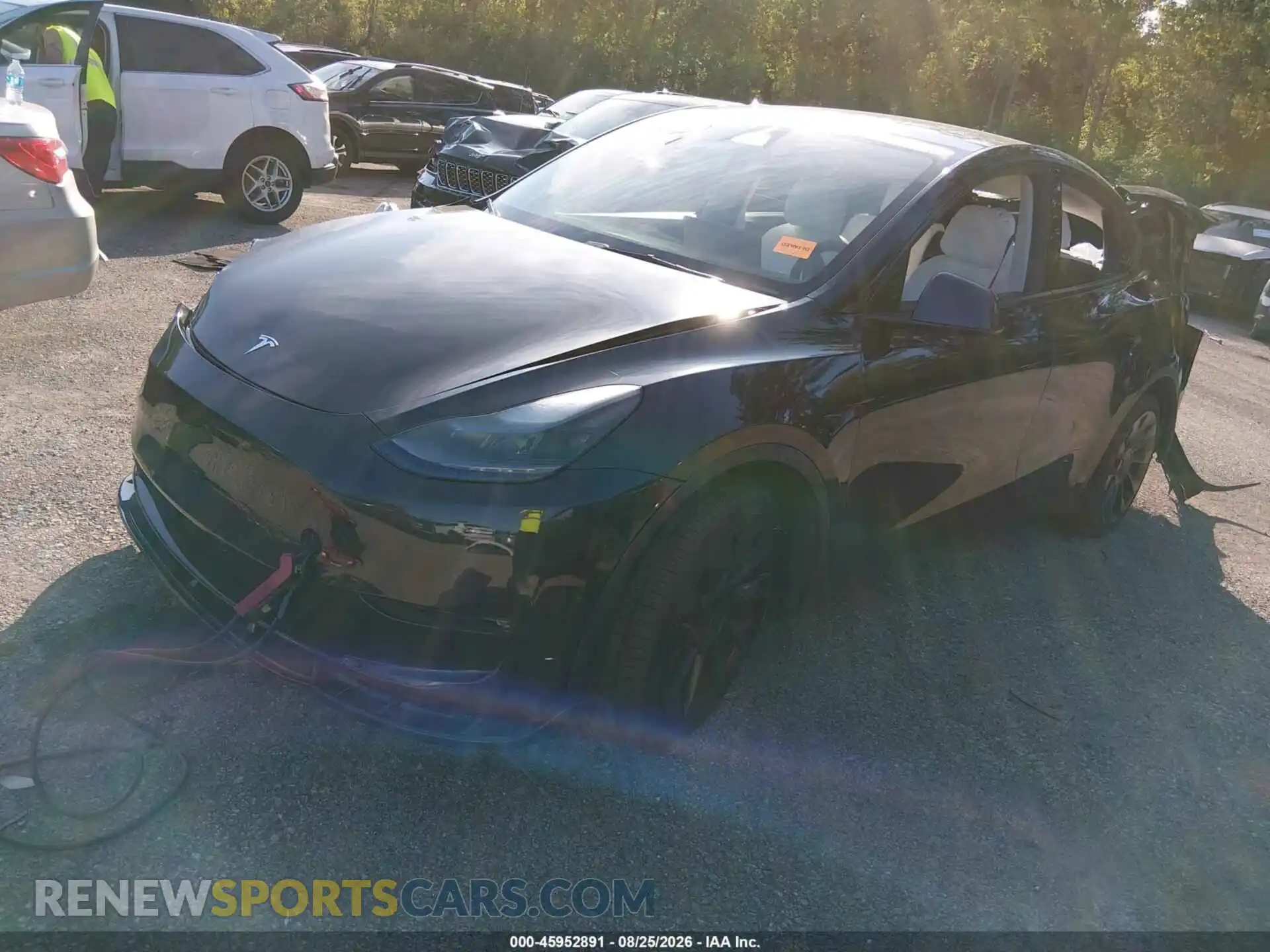2 Photograph of a damaged car 7SAYGDEE8RF037499 TESLA MODEL Y 2024
