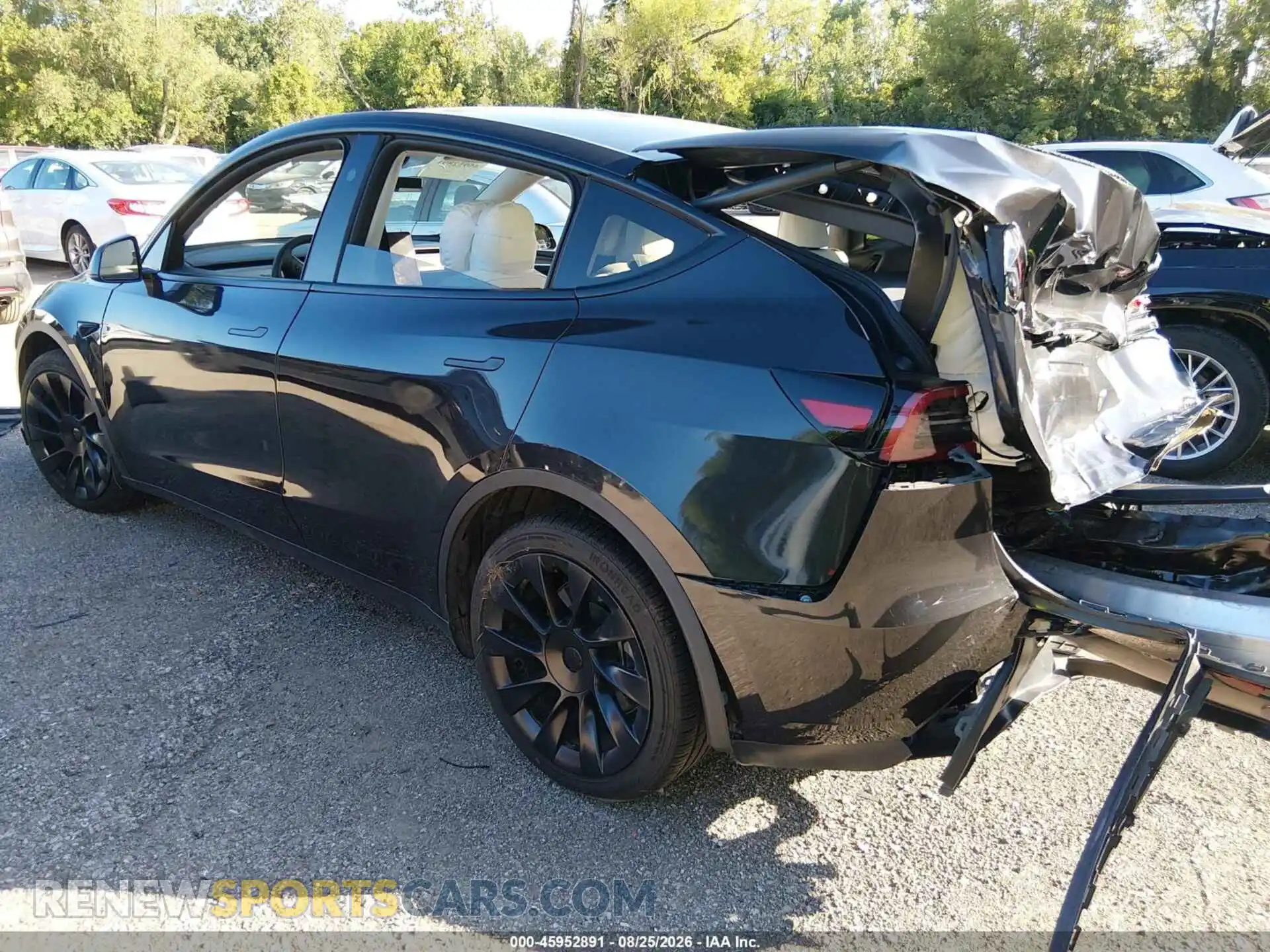3 Photograph of a damaged car 7SAYGDEE8RF037499 TESLA MODEL Y 2024