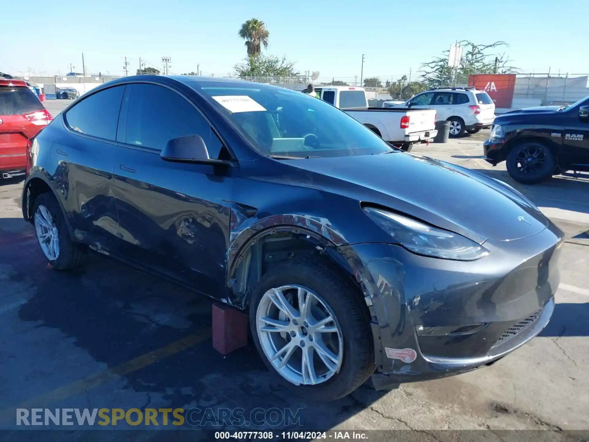 1 Photograph of a damaged car 7SAYGDEE8RF064850 TESLA MODEL Y 2024