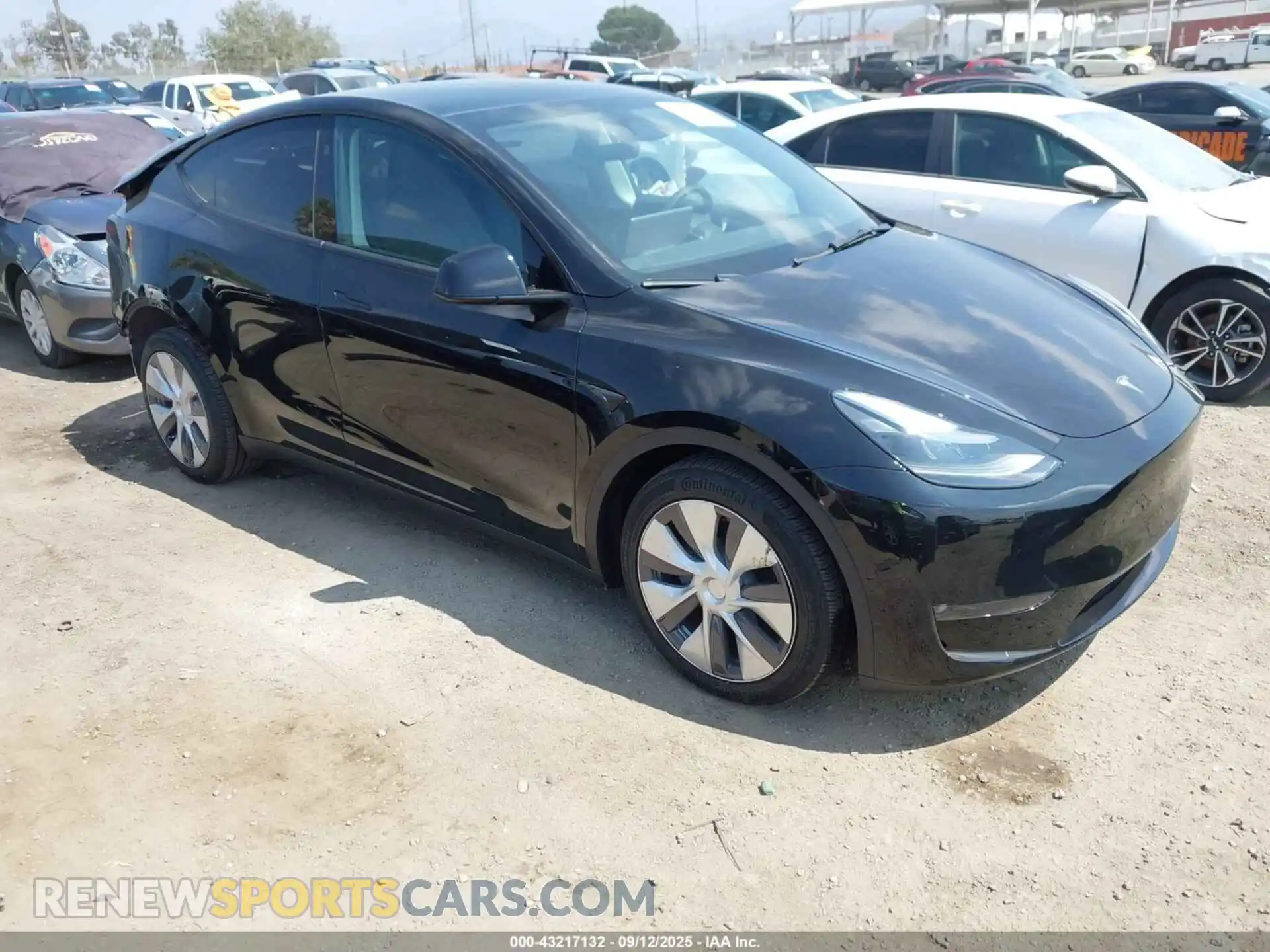 1 Photograph of a damaged car 7SAYGDEE8RF078151 TESLA MODEL Y 2024