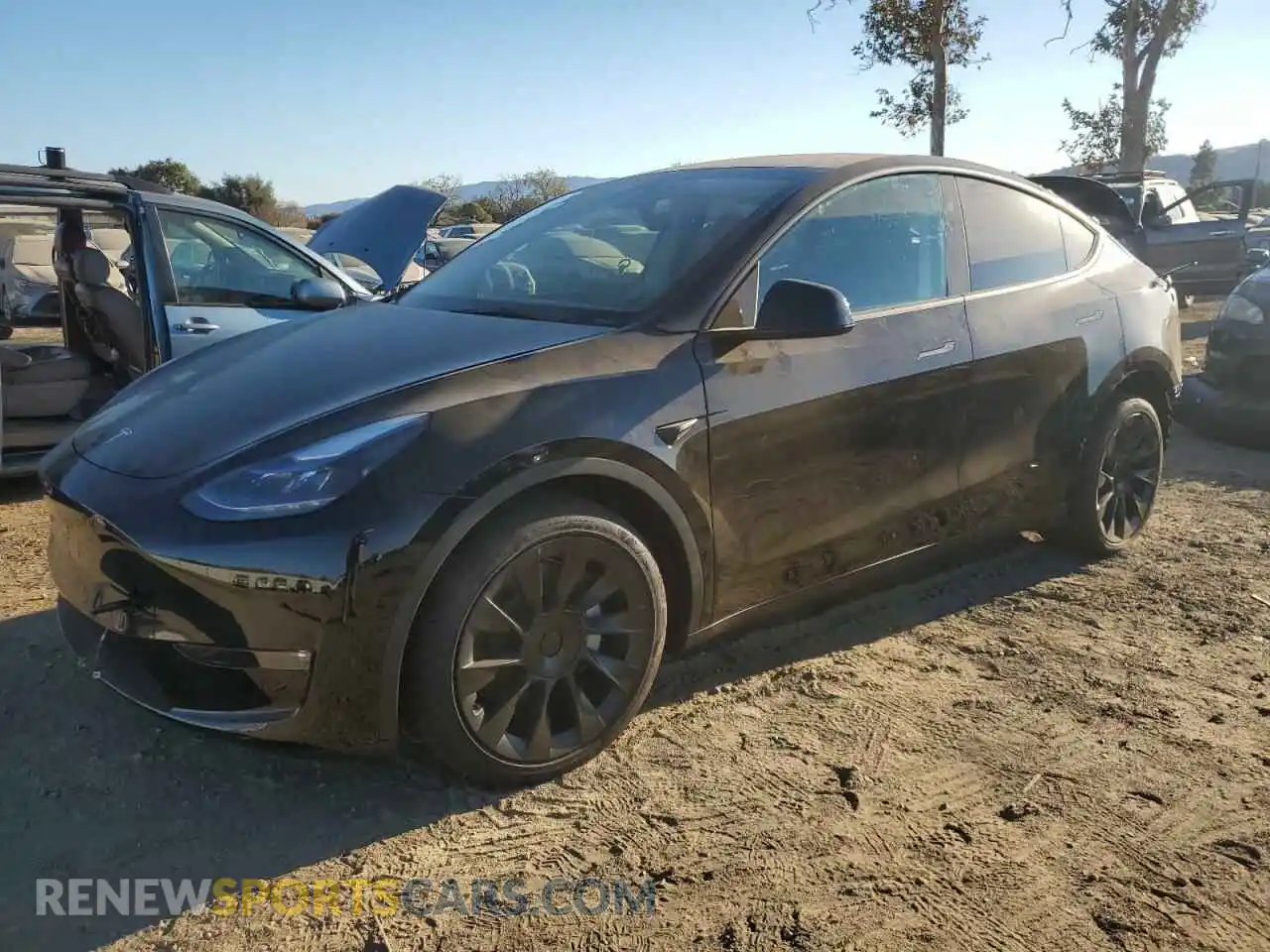 1 Photograph of a damaged car 7SAYGDEE8RF084497 TESLA MODEL Y 2024