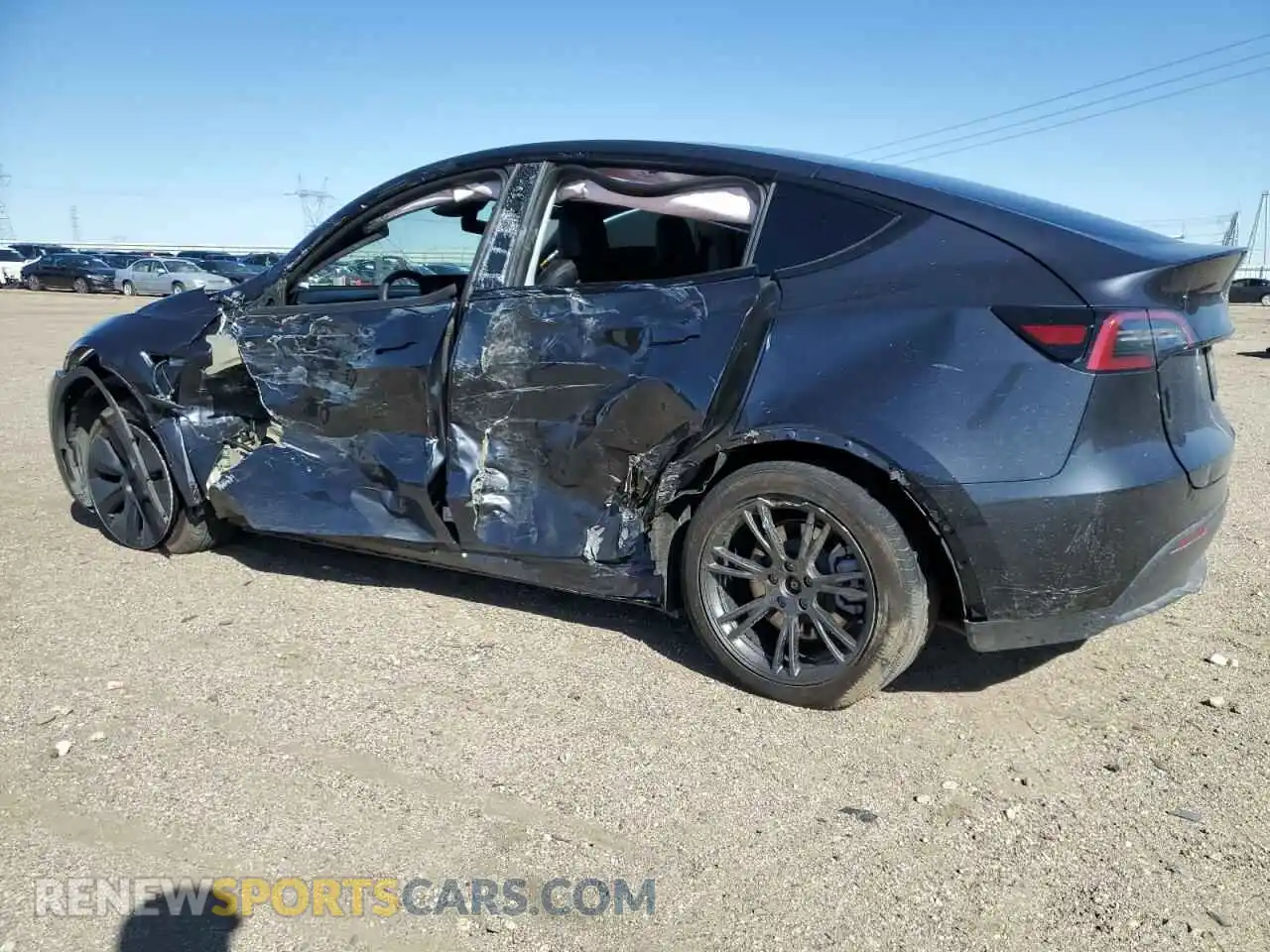 2 Photograph of a damaged car 7SAYGDEE8RF119975 TESLA MODEL Y 2024
