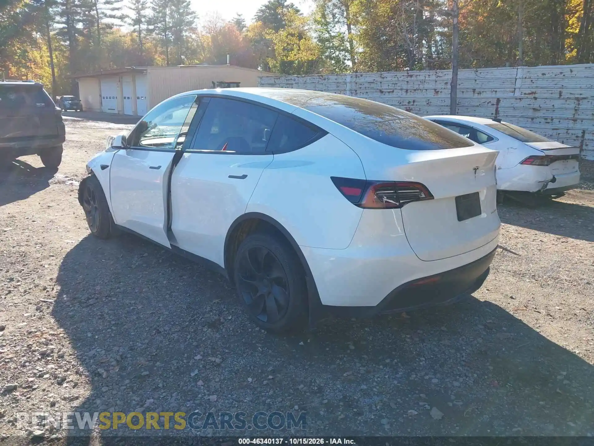 3 fotografías del automóvil dañado 7SAYGDEE8RF130992 TESLA MODEL Y 2024