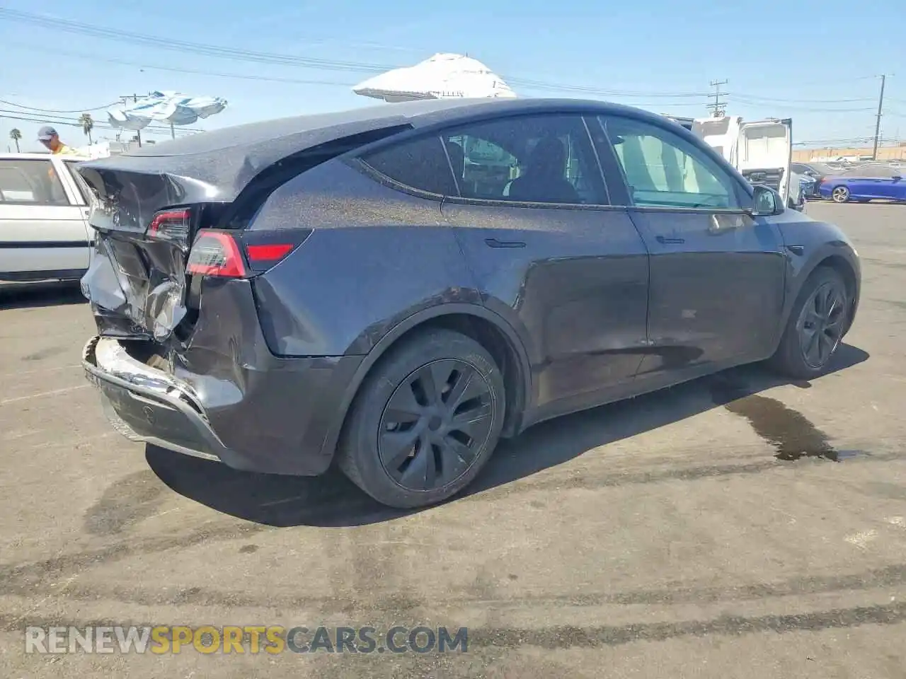3 Photograph of a damaged car 7SAYGDEE8RF167654 TESLA MODEL Y 2024