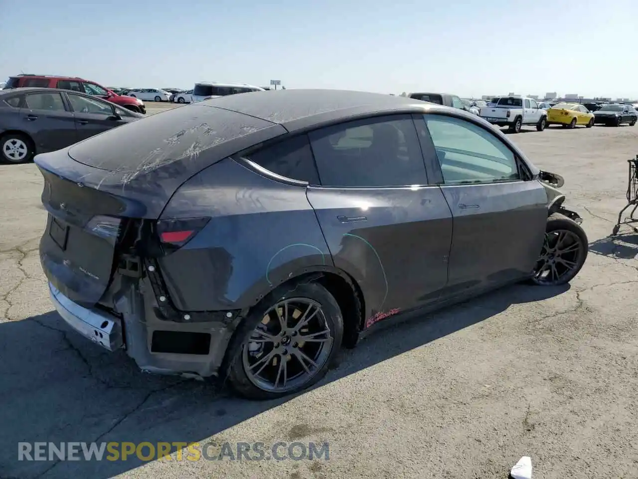 3 Photograph of a damaged car 7SAYGDEE8RF184146 TESLA MODEL Y 2024