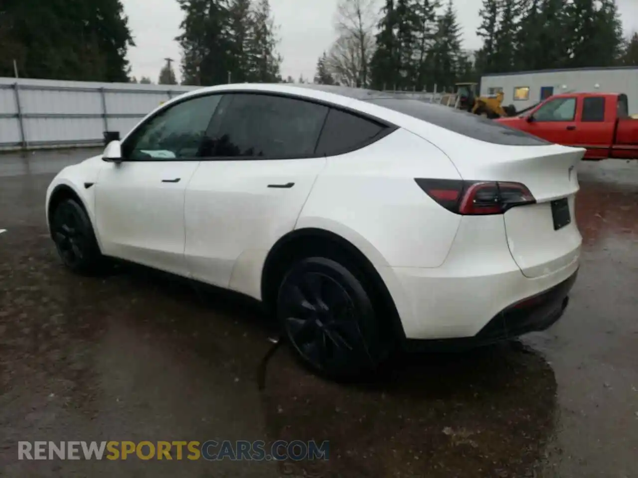2 Photograph of a damaged car 7SAYGDEE8RF193395 TESLA MODEL Y 2024