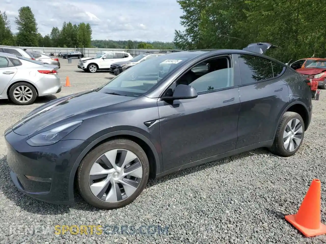 1 Photograph of a damaged car 7SAYGDEE8RF986258 TESLA MODEL Y 2024
