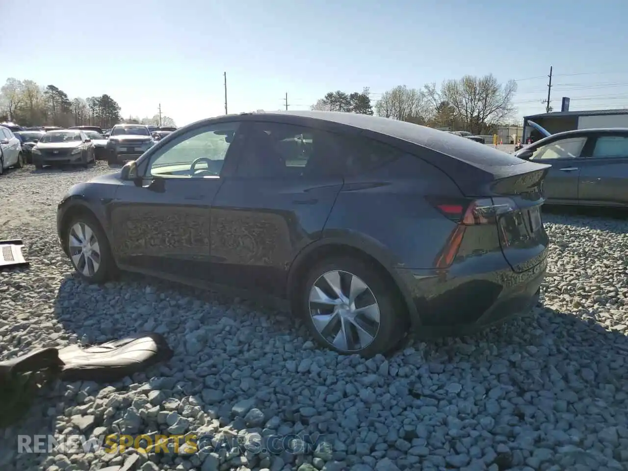 2 Photograph of a damaged car 7SAYGDEE8RF992870 TESLA MODEL Y 2024
