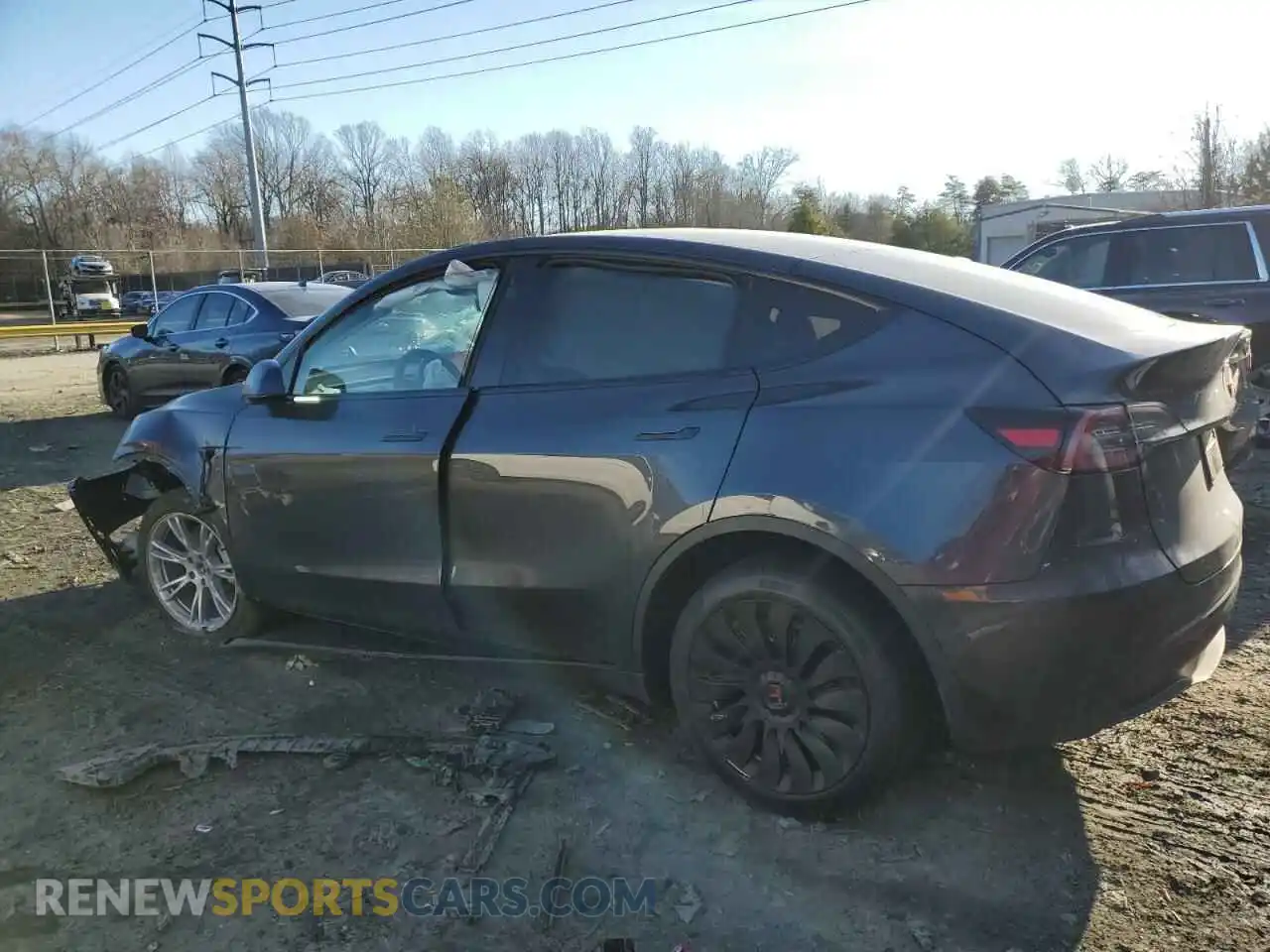 2 Photograph of a damaged car 7SAYGDEE9RA222948 TESLA MODEL Y 2024