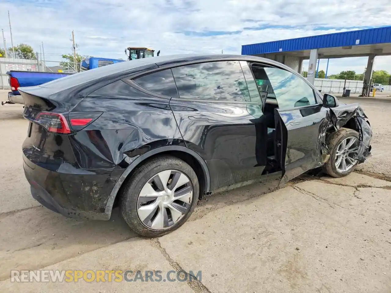 3 Photograph of a damaged car 7SAYGDEE9RA225784 TESLA MODEL Y 2024
