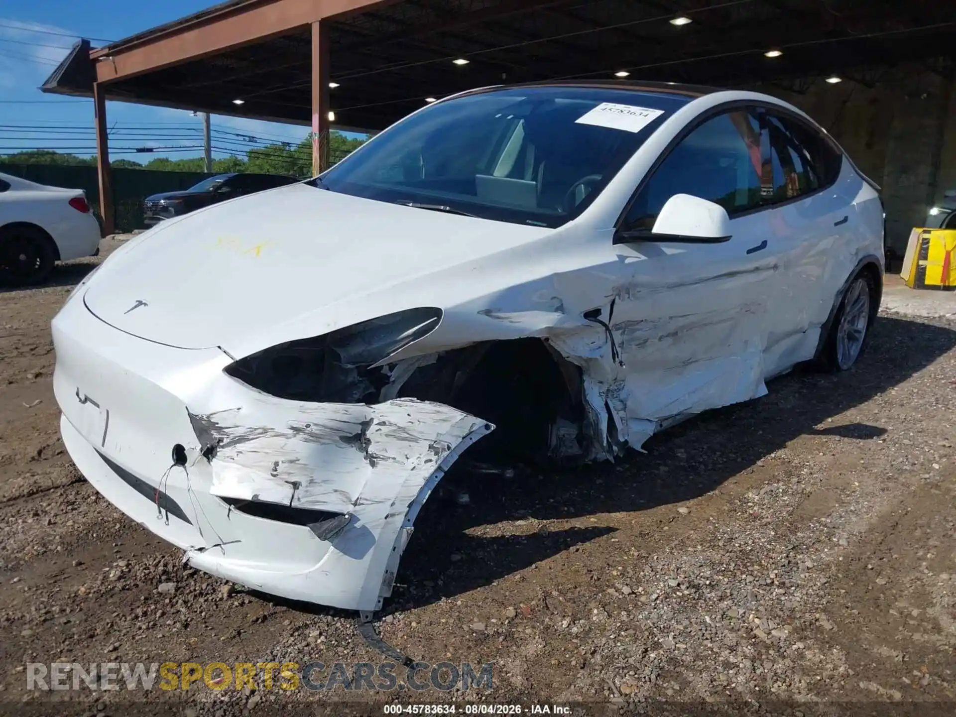 2 Photograph of a damaged car 7SAYGDEE9RA225834 TESLA MODEL Y 2024