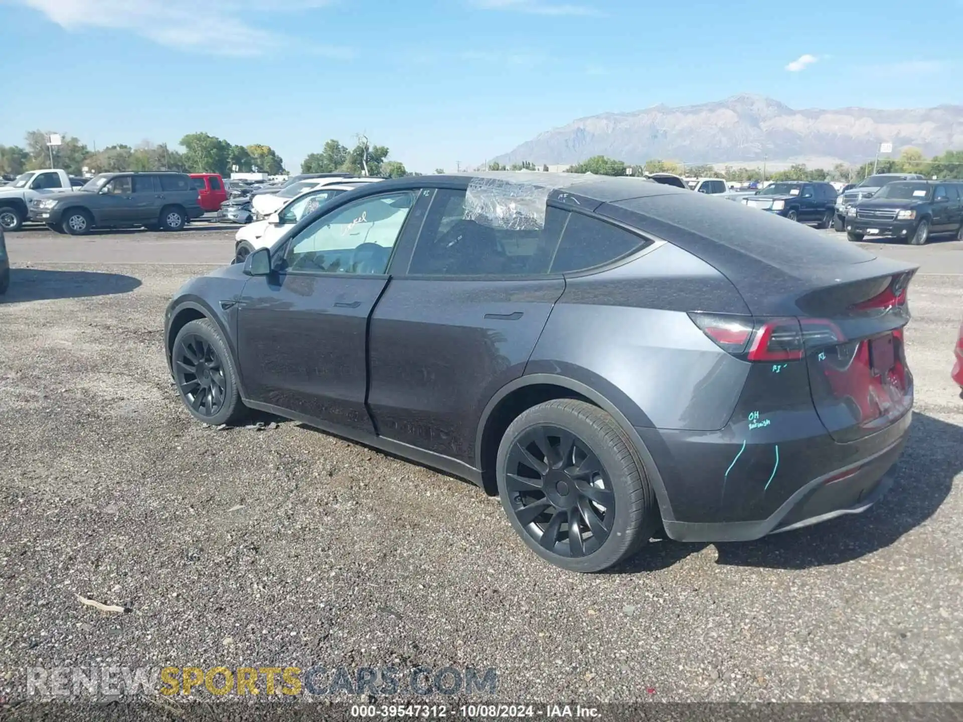 3 Photograph of a damaged car 7SAYGDEE9RA249681 TESLA MODEL Y 2024