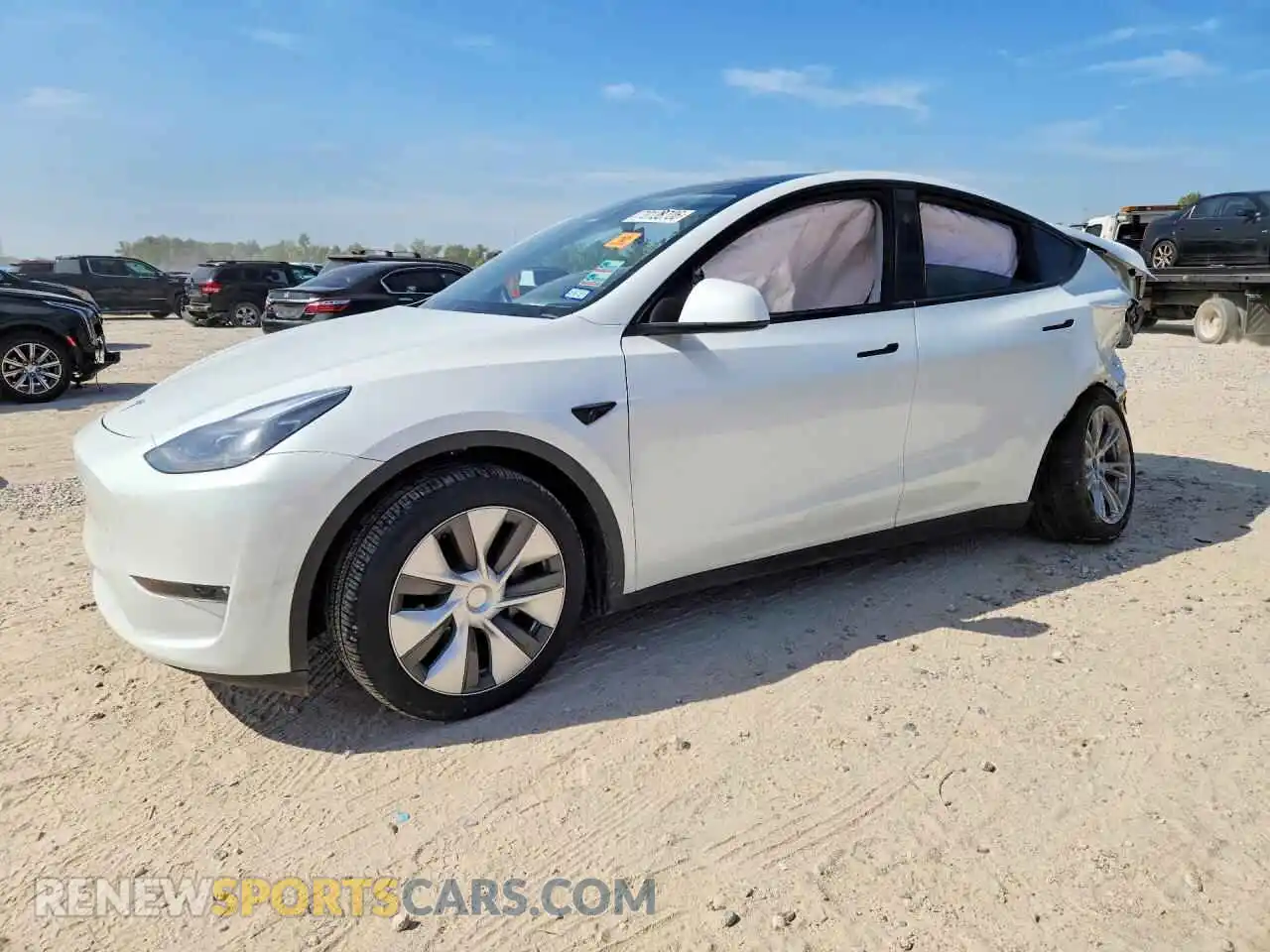 1 Photograph of a damaged car 7SAYGDEE9RA269767 TESLA MODEL Y 2024