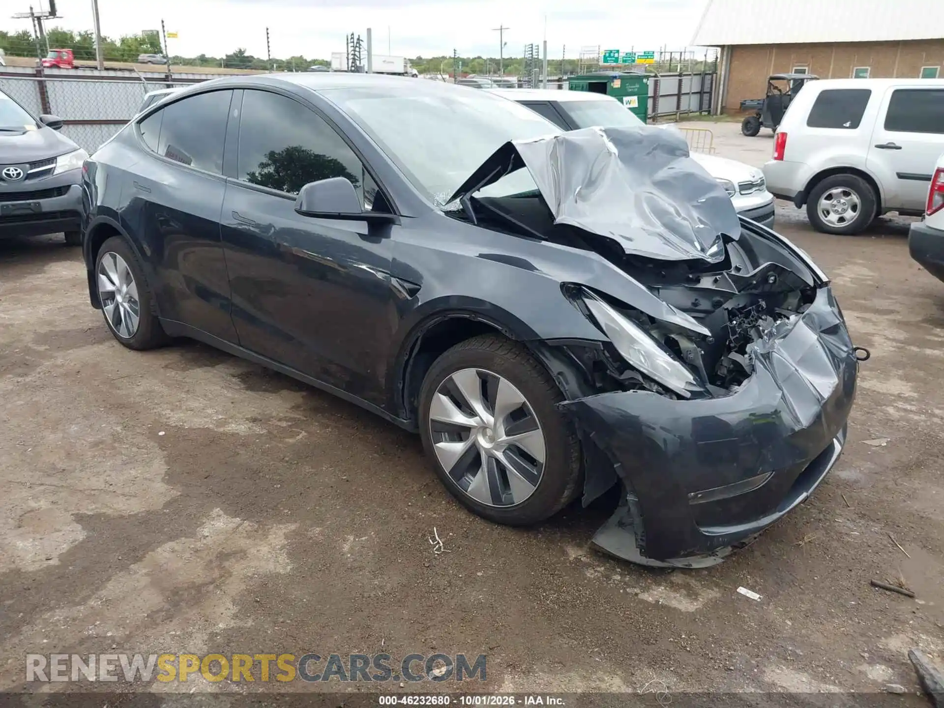1 Photograph of a damaged car 7SAYGDEE9RA271518 TESLA MODEL Y 2024