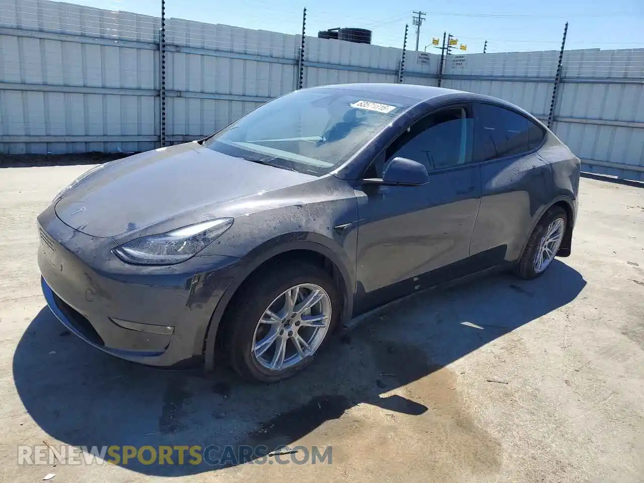 1 Photograph of a damaged car 7SAYGDEE9RF009467 TESLA MODEL Y 2024